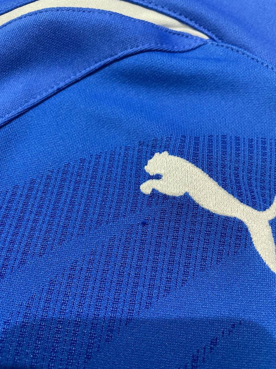 Puma Puma Italy 2010 2011 Home Football Shirt Soccer Jersey Size US M / EU 48-50 / 2 - 5 Thumbnail