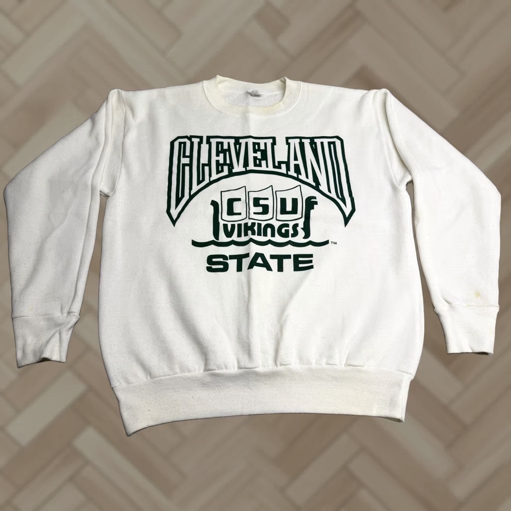 Vintage VINTAGE Cleveland State University Vikings Crewneck Sweatshirt L White 90s Mens Sweatshirt Size US L / EU 52-54 / 3 - 1 Thumbnail