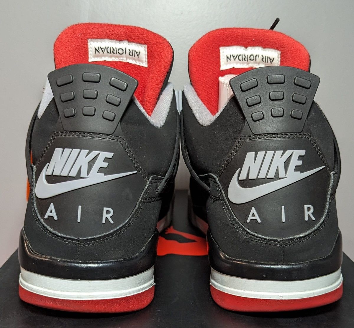 Jordan Brand Size 11 - Jordan 4 Retro Bred 2019 Size US 11 / EU 44 - 3 Thumbnail