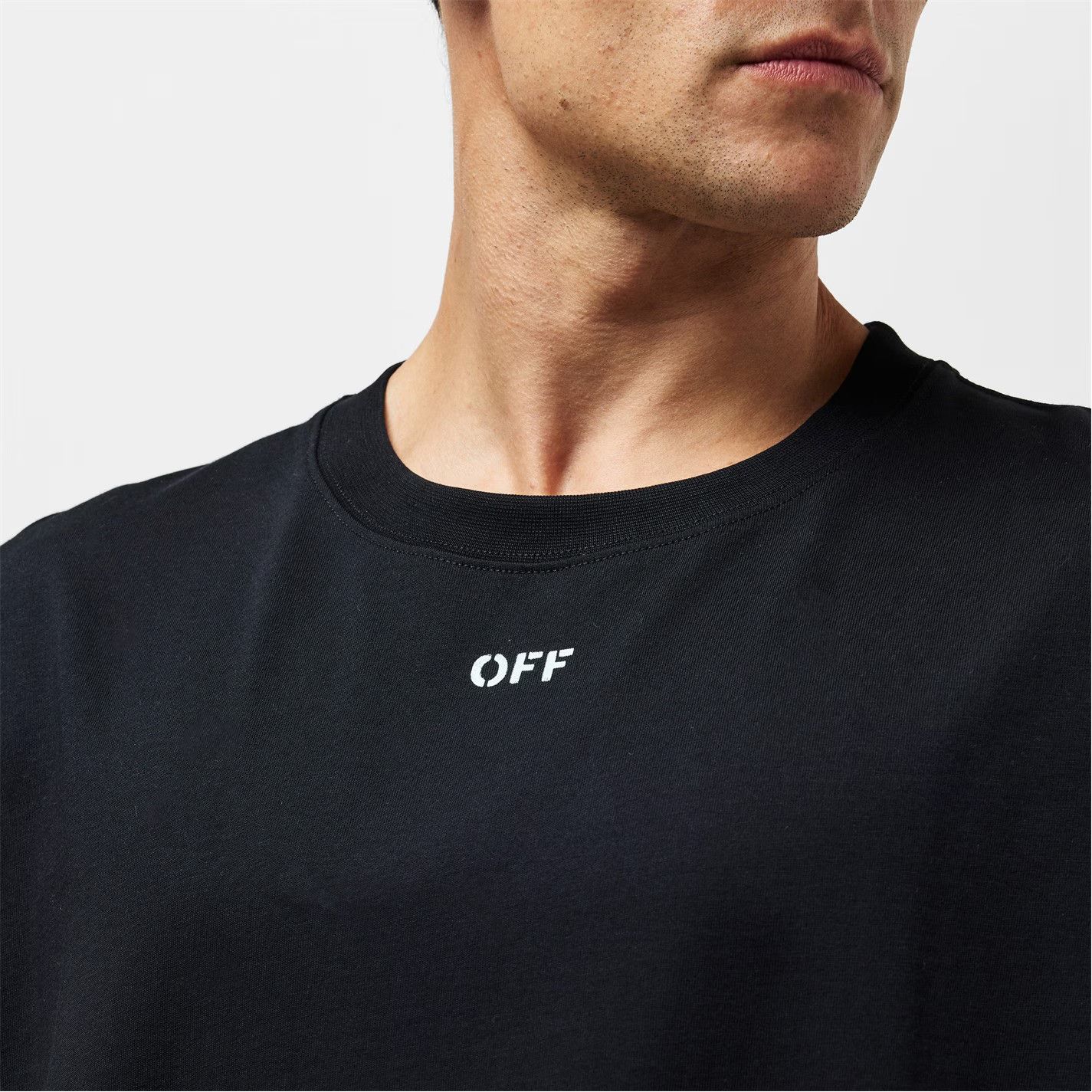 Off-White o1g2r1mq0226 Arrow Skate T-Shirt In Black Size US XS / EU 42 / 0 - 5 Thumbnail