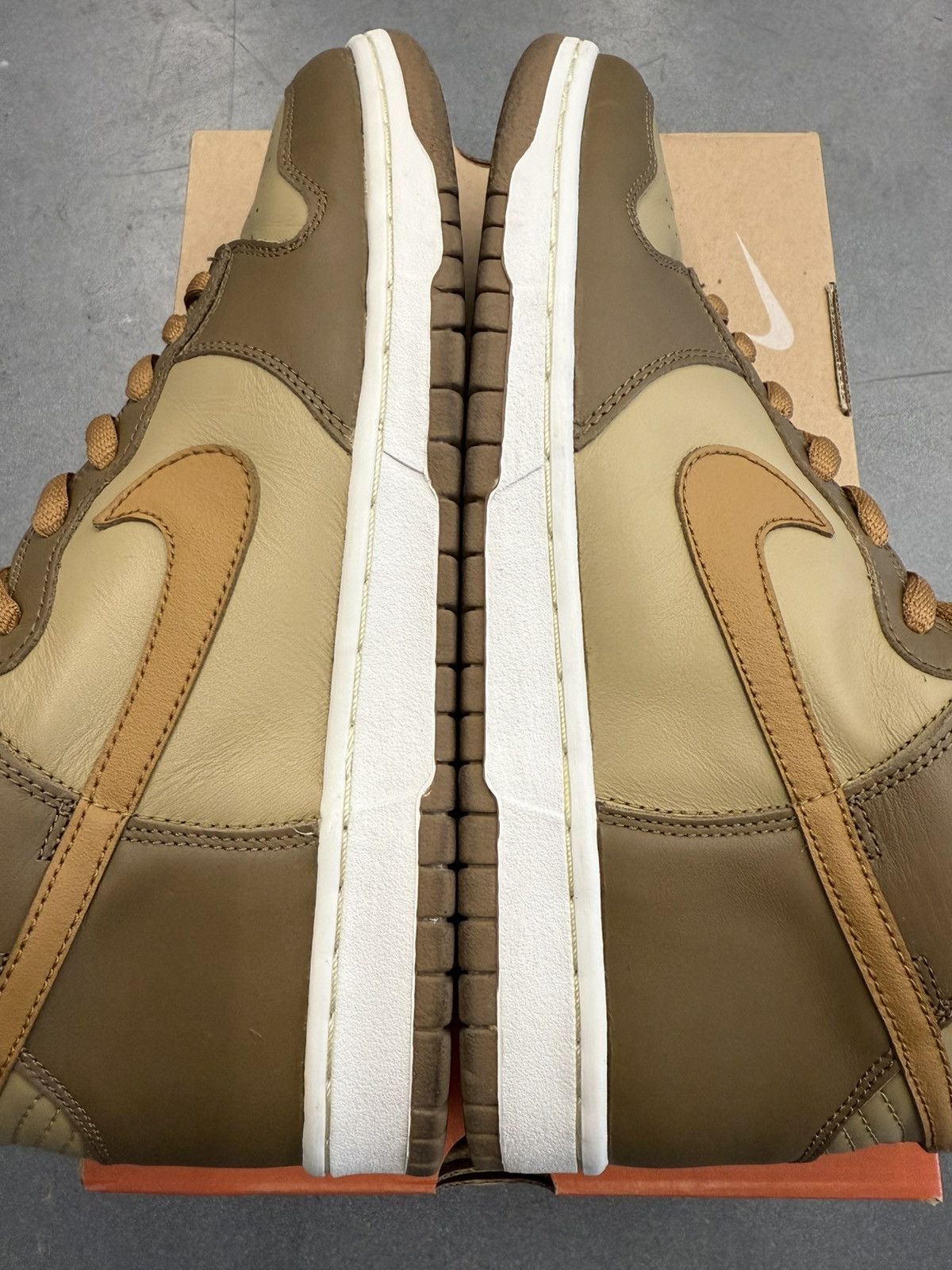 Nike × Vintage 2003 Nike Dunk High Hay Maple Taupe Size US 10.5 / EU 43-44 - 3 Thumbnail