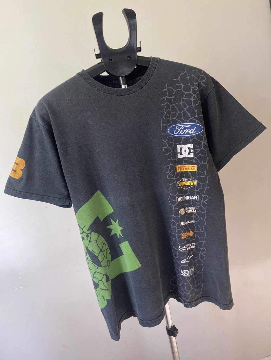 DC × Ford Vintage DC Black 43 Ford Monster Energy T-Shirt Size US M / EU 48-50 / 2 - 3 Thumbnail