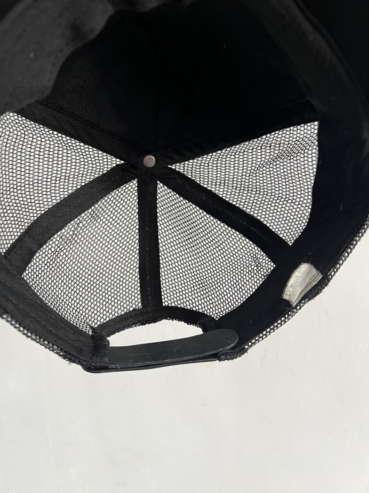 One Piece Tony Chooper One Piece Trucker Hat Size ONE SIZE - 11 Thumbnail