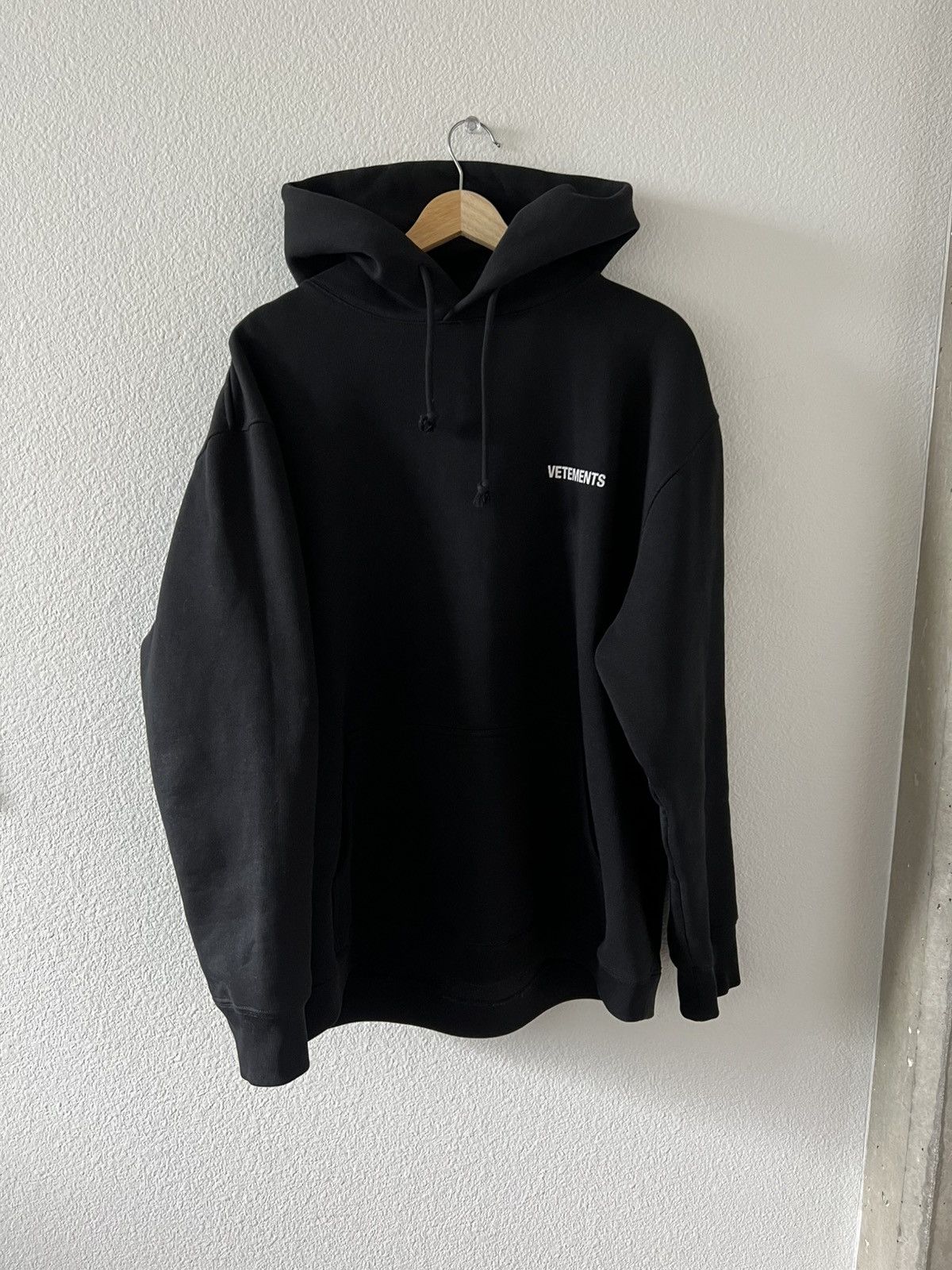 Vetements VETEMENTS logo hoodie Size US S / EU 44-46 / 1 - 2 Thumbnail