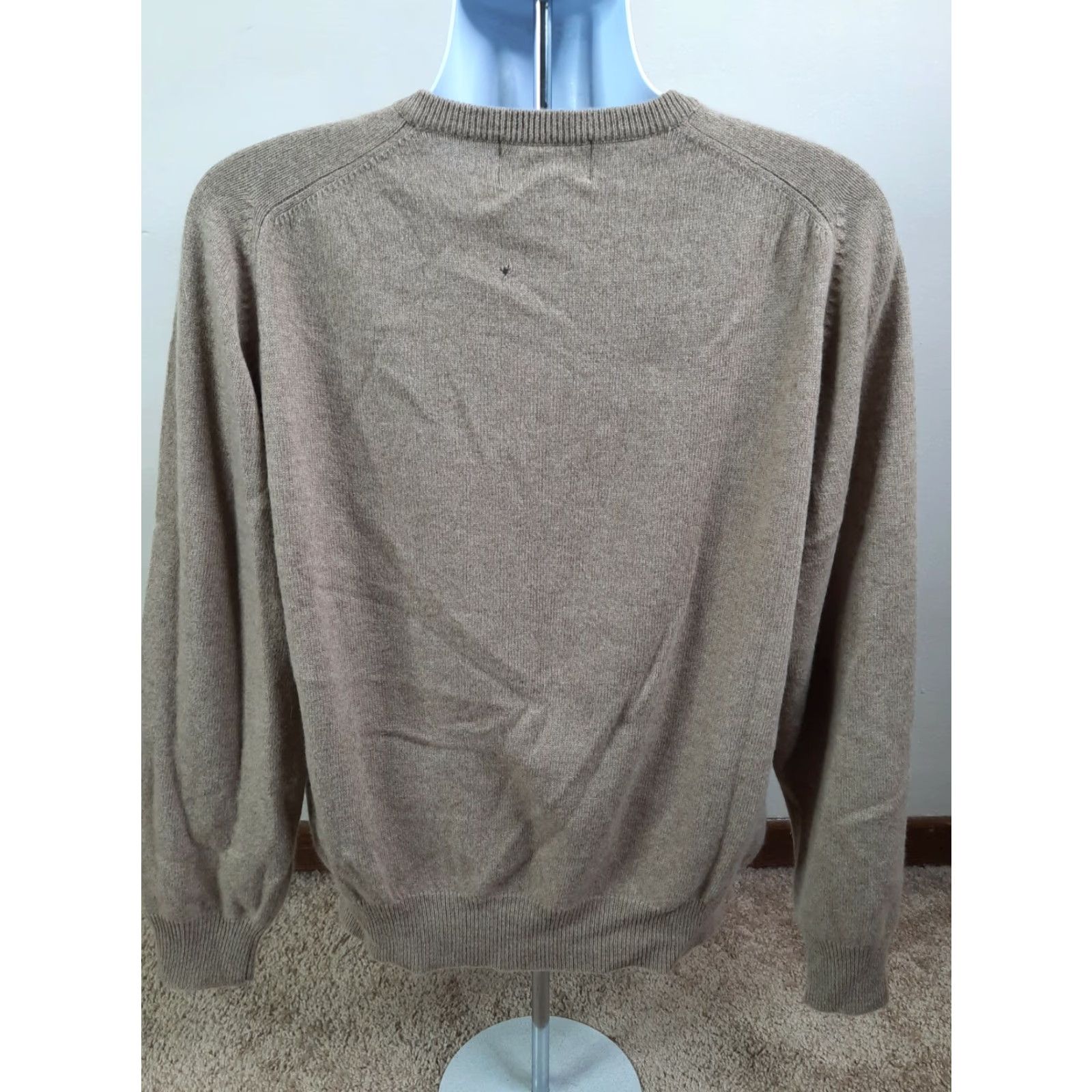 Vintage Vtg Leonardo de Firenzi Mens Brown Cashmere Wool Blend Sweater Flawed Large S6S Long Sleeve V-Neck Pullover Oversized Knit Shirt Mens Size US L / EU 52-54 / 3 - 6 Thumbnail
