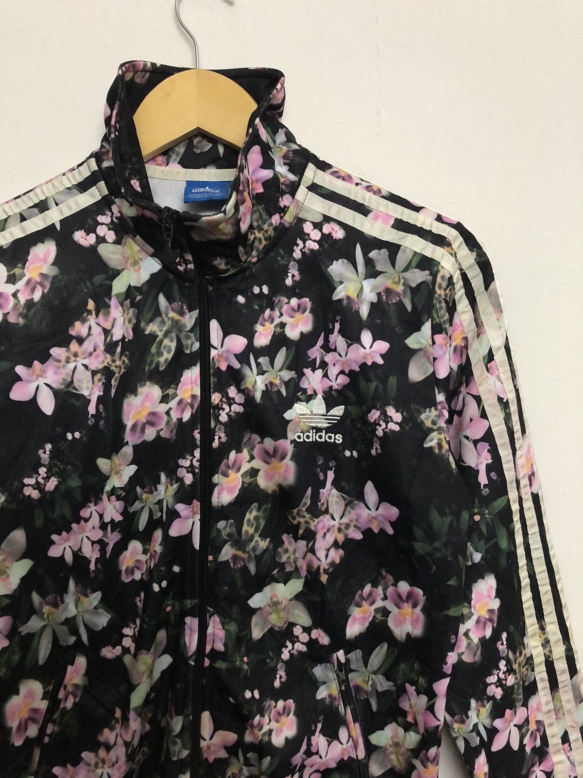 Adidas × Vintage Vintage Adidas Trefoil Hype Sweater Size M / US 6-8 / IT 42-44 - 3 Thumbnail