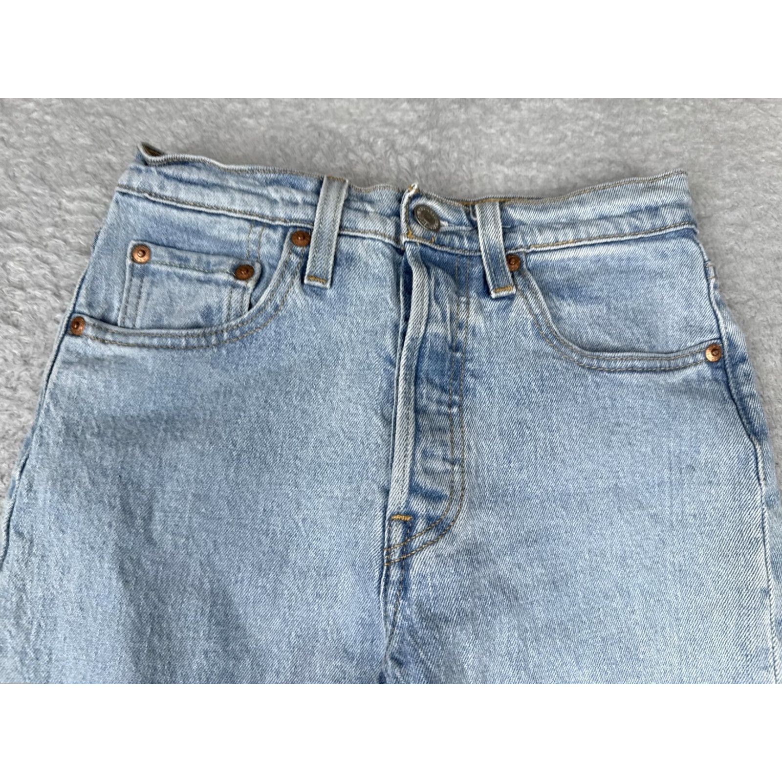 Levi's Levi's 501 Skinny Jeans Womens 24x28 Blue Premium Big E Light Wash High Rise Size 42" / US 20 - 4 Thumbnail