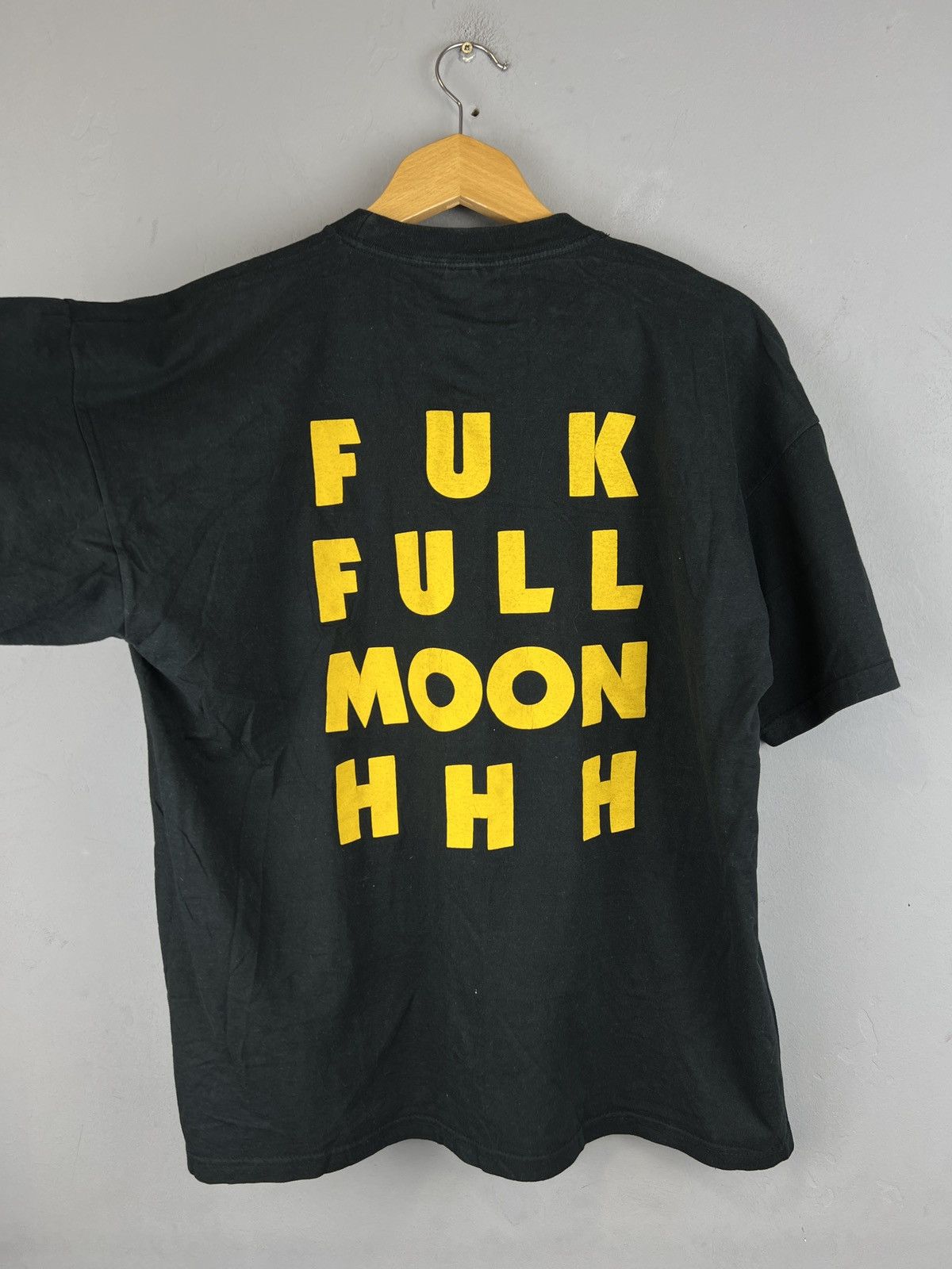 Vintage Vintage Animal Wolf tee Real Animals wear black skull y2k Size US XL / EU 56 / 4 - 4 Thumbnail