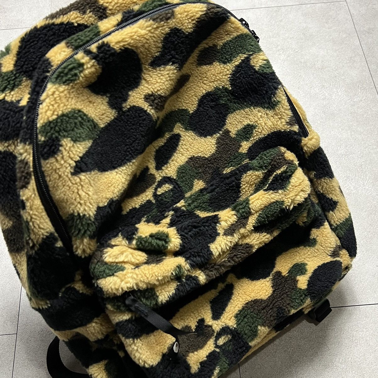 Bape 1st Camo Boa Fuzzy Backpack Size ONE SIZE - 3 Thumbnail