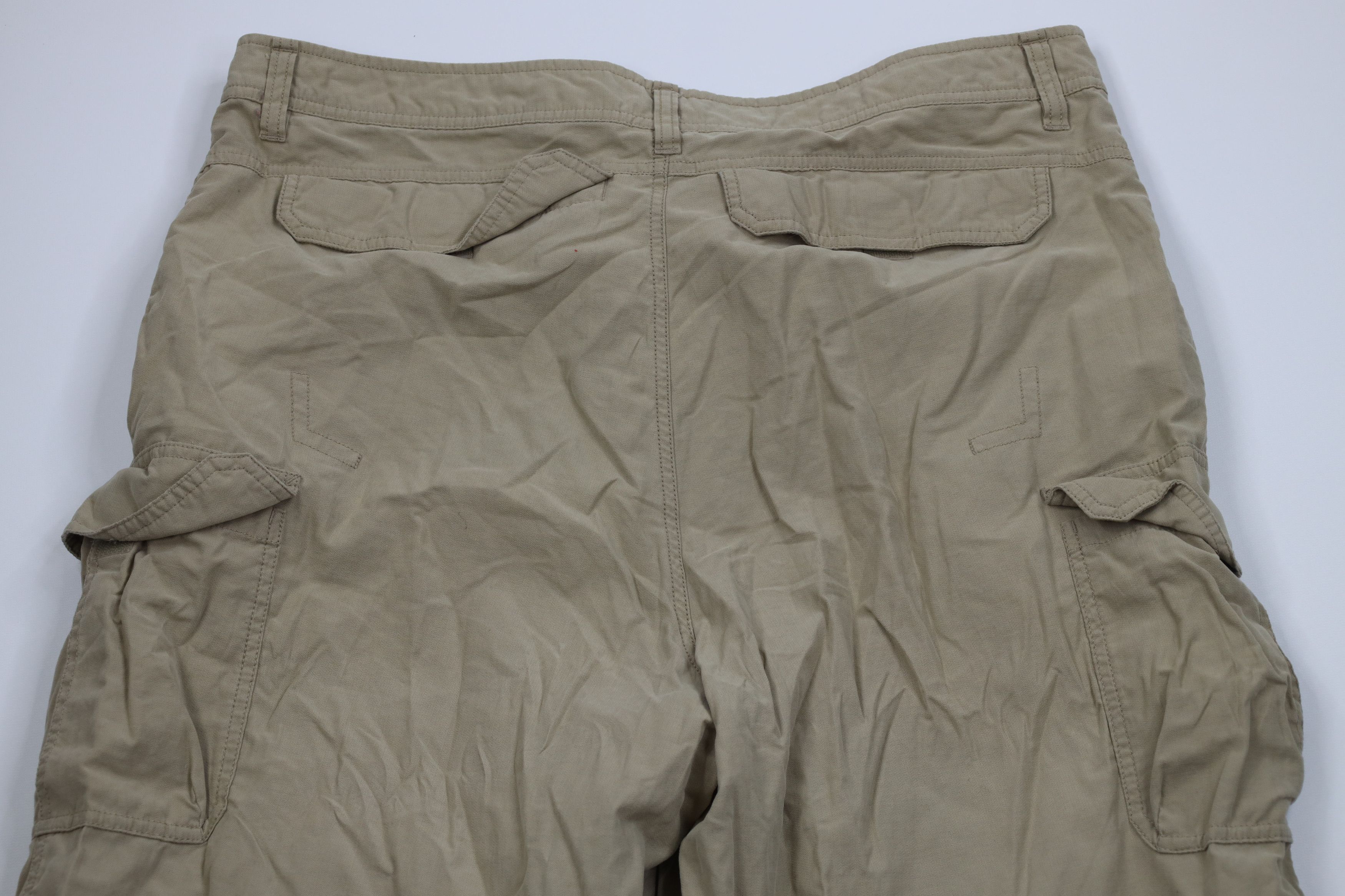 Nike Vintage Nike ACG Wide Leg Convertible Cargo Pants Shorts Size US 40 / EU 56 - 13 Thumbnail