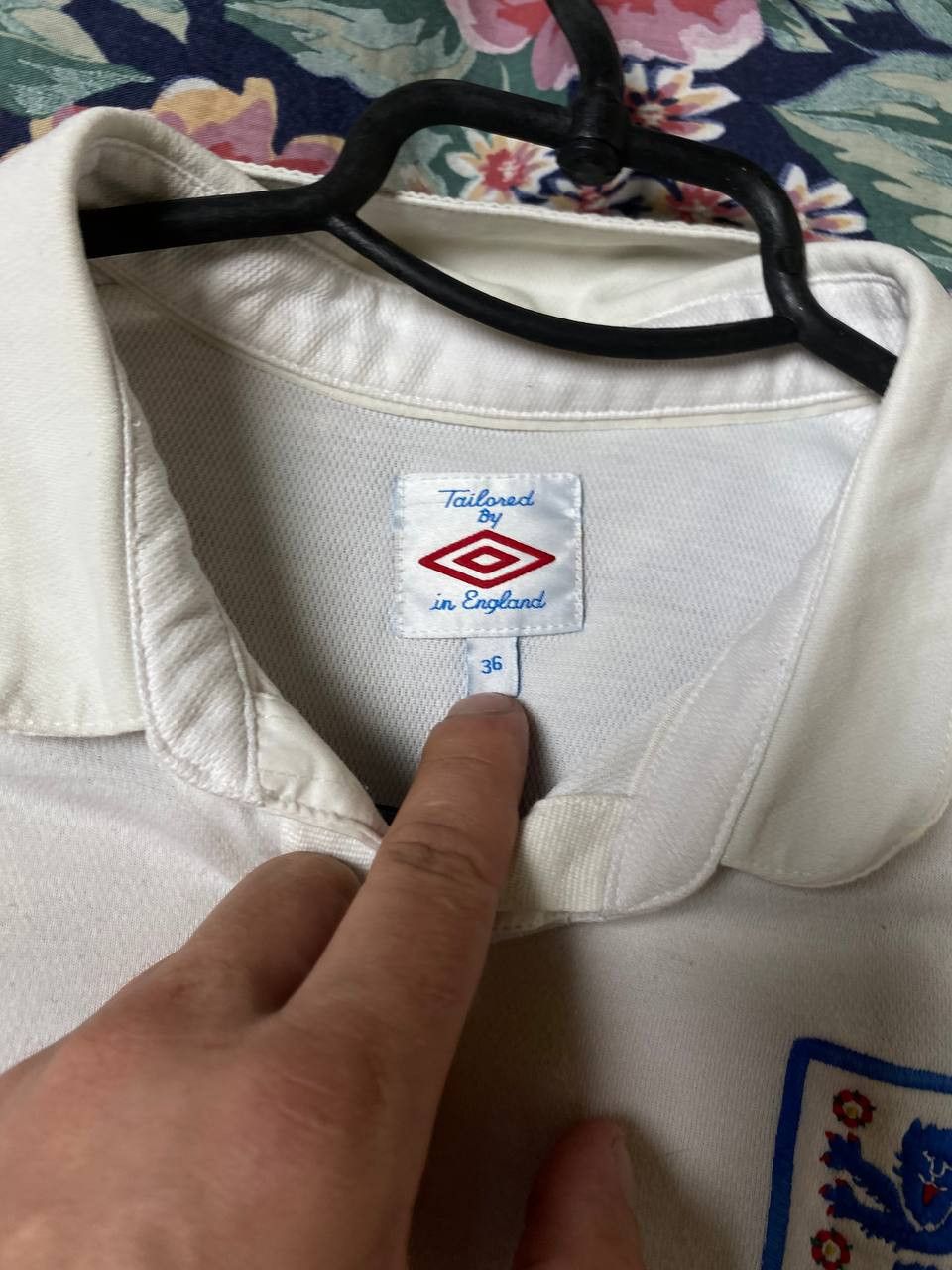 Umbro Umbro England vintage streetwear t shirt polo tee Size US M / EU 48-50 / 2 - 2 Thumbnail