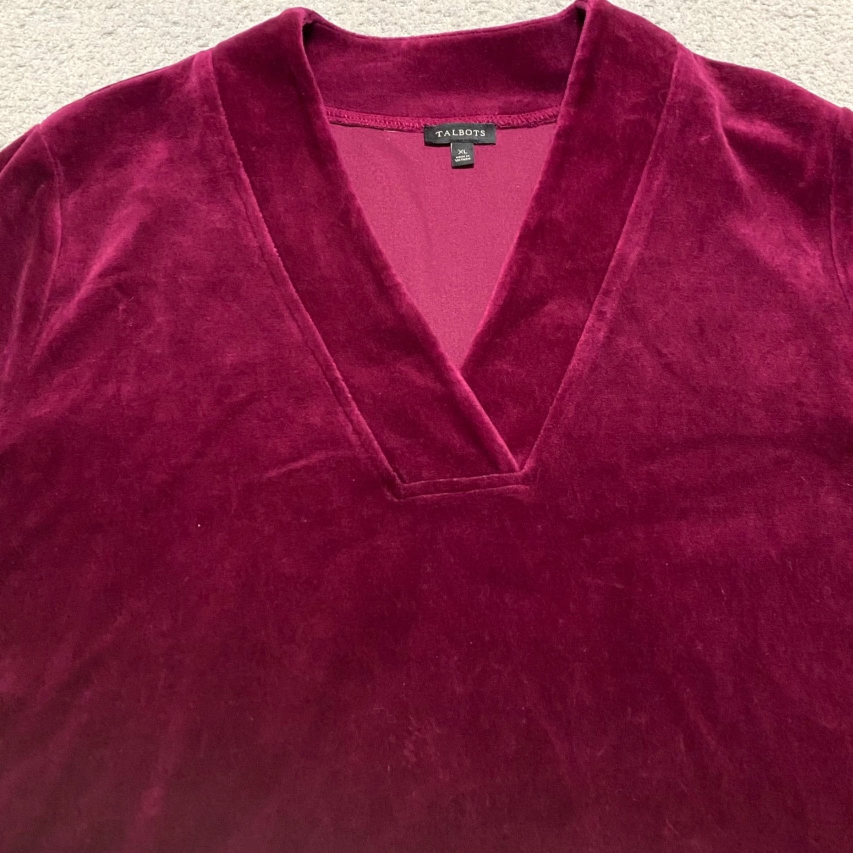 Talbots Talbots Womens XL Top Pullover Shirt V-Neck Velvet Velour Red 100% Cotton Blend Stretch Easy Care Casual Workwear Size XL / US 12-14 / IT 48-50 - 6 Thumbnail