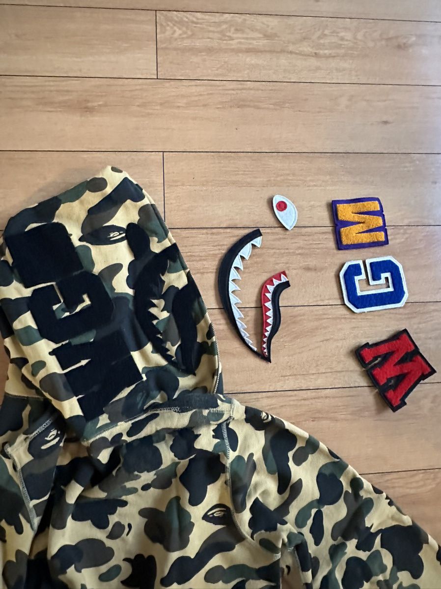 Bape 1st Camo Detachable Shark Full Zip Hoodie Size US M / EU 48-50 / 2 - 6 Thumbnail