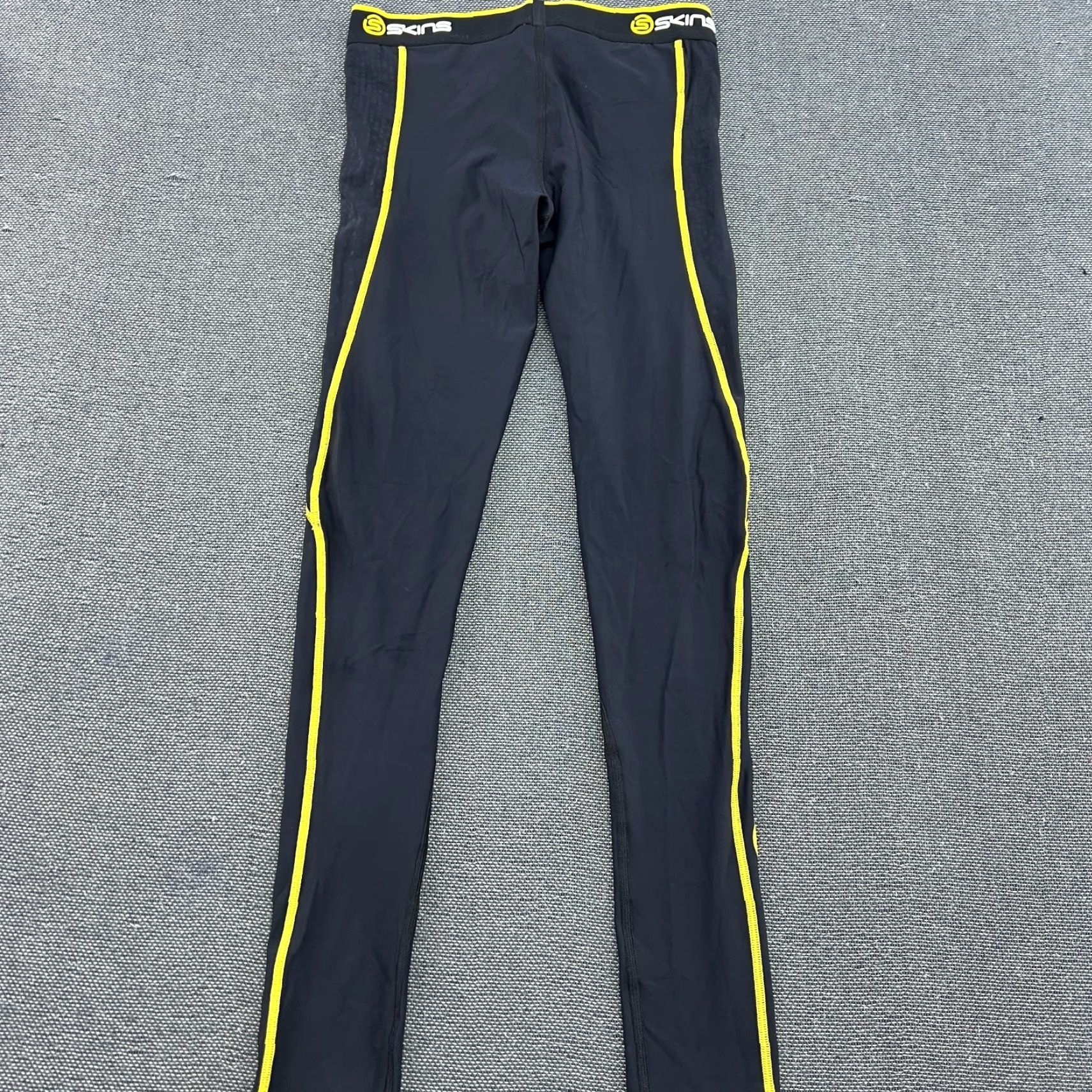 Vintage Skins A200 Mens Compression Pants Medium Sport Spandex Black Tights Athletic Size US 31 - 6 Thumbnail