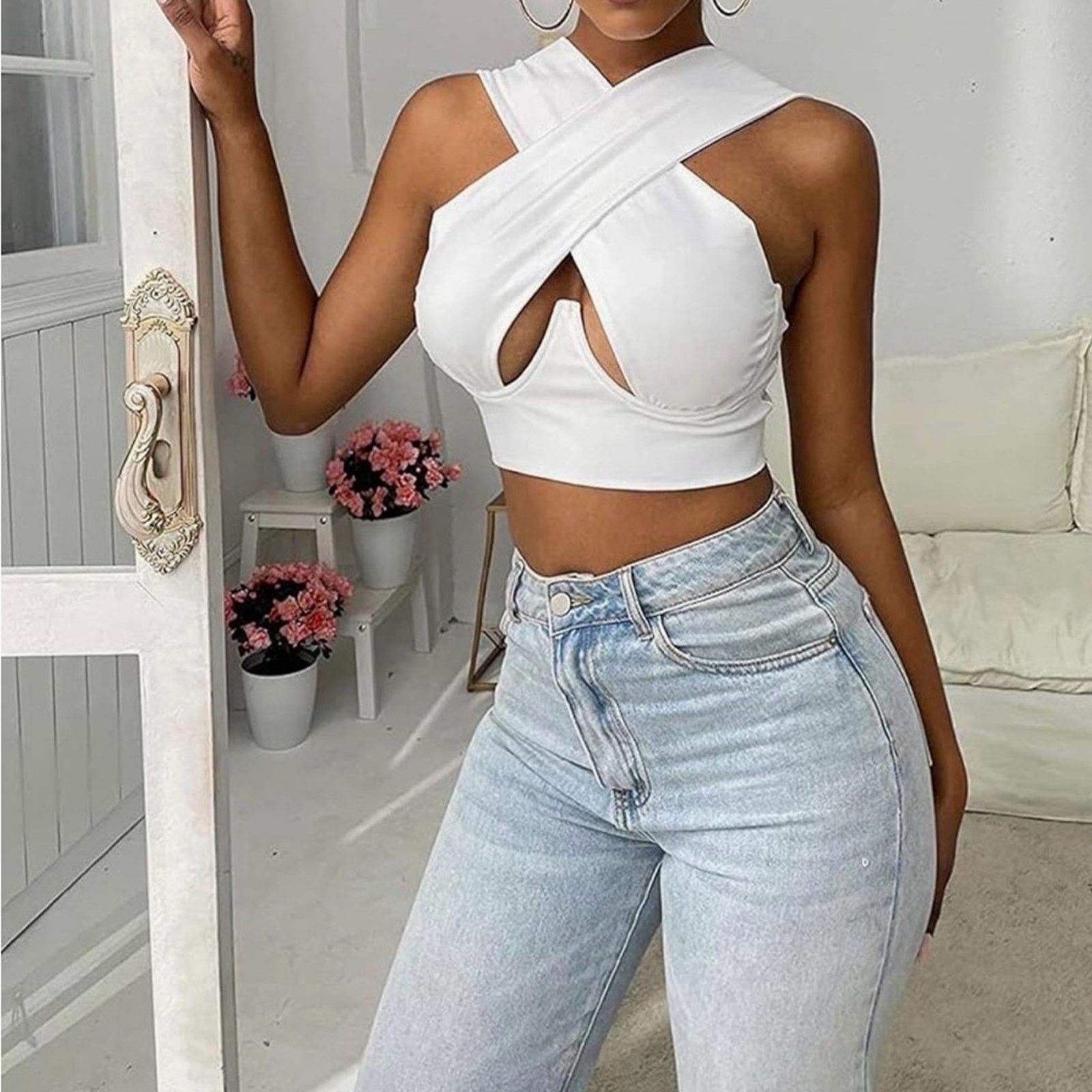 Other New Y2K White Cross-Front Crop Top size S Size S / US 4 / IT 40 - 4 Thumbnail