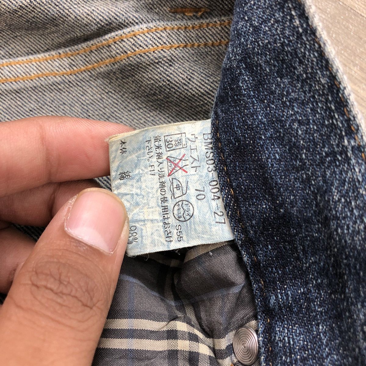 Burberry Vintage Burberry Black Label Faded Blue Jeans Size US 27 - 7 Thumbnail