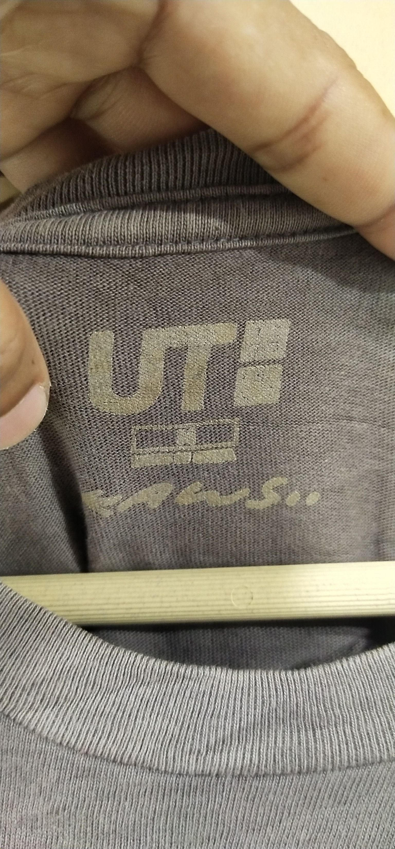 Kaws × Uniqlo Final Drop Uniqlo x Kaws Tshirt Size US M / EU 48-50 / 2 - 6 Thumbnail