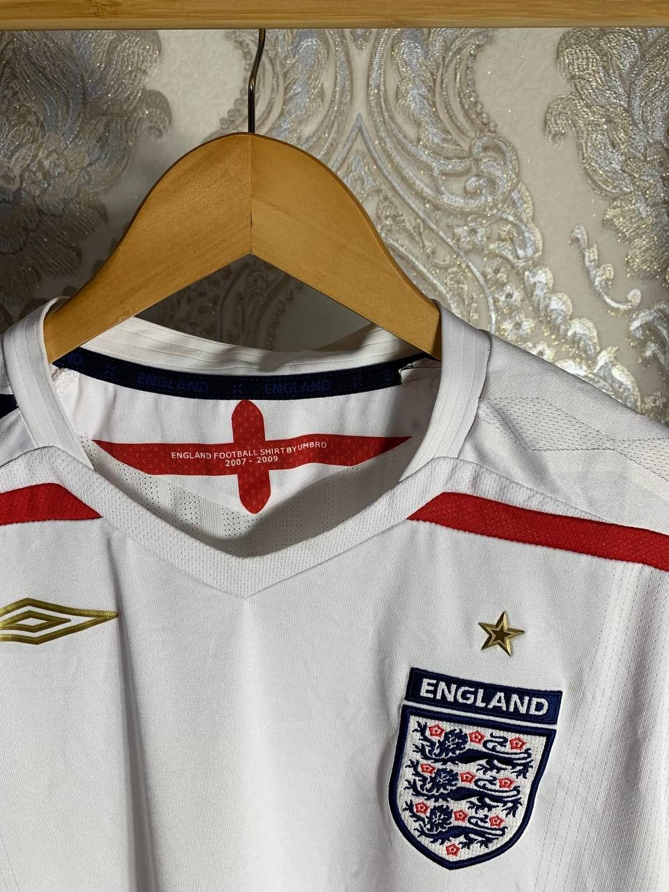 Umbro Vintage Umbro England Retro Soccer Jersey Manchester 90s Size US XL / EU 56 / 4 - 3 Thumbnail