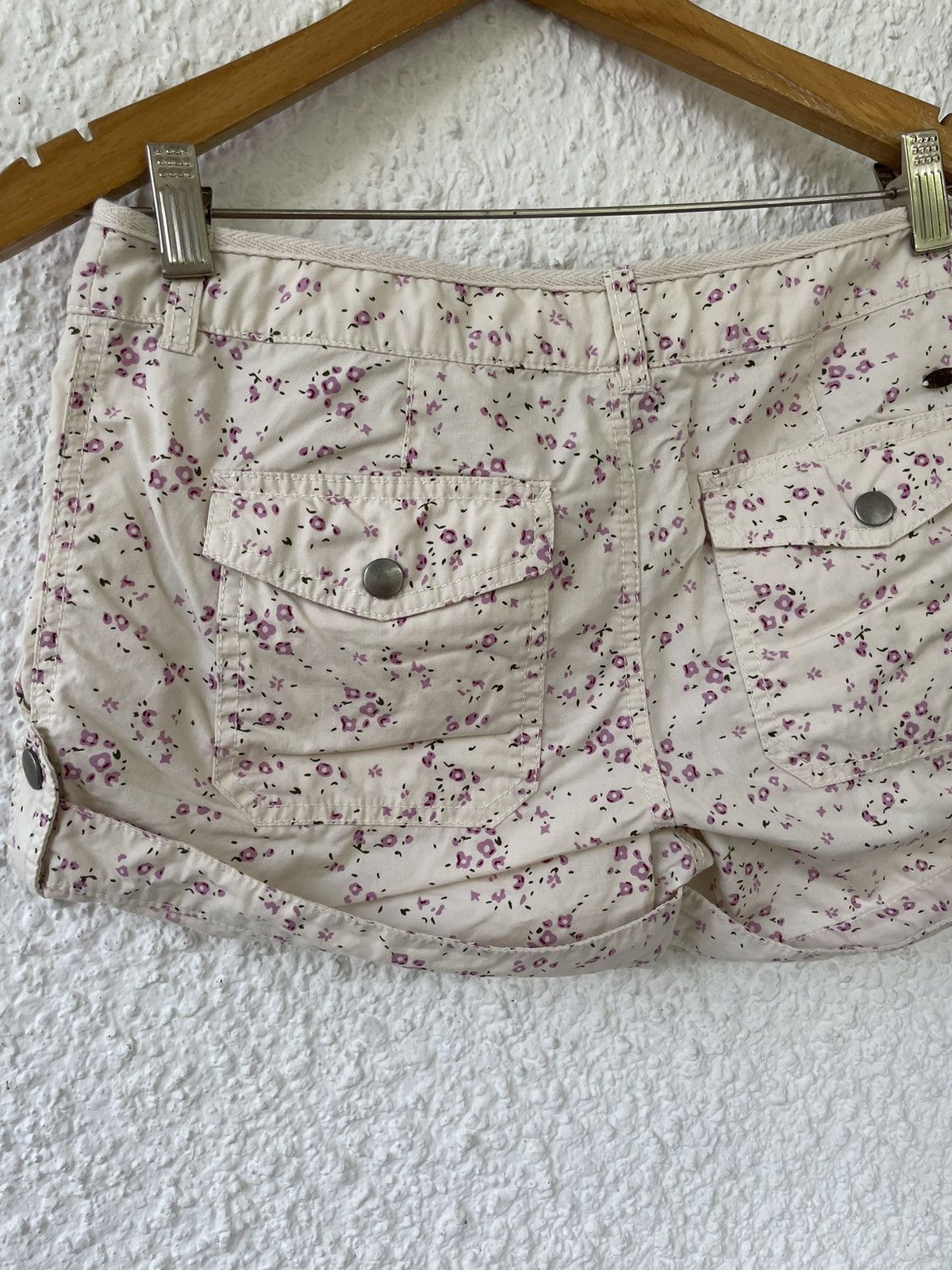 Vintage 2000’s short Size 25" / US 0 / IT 36 - 9 Thumbnail