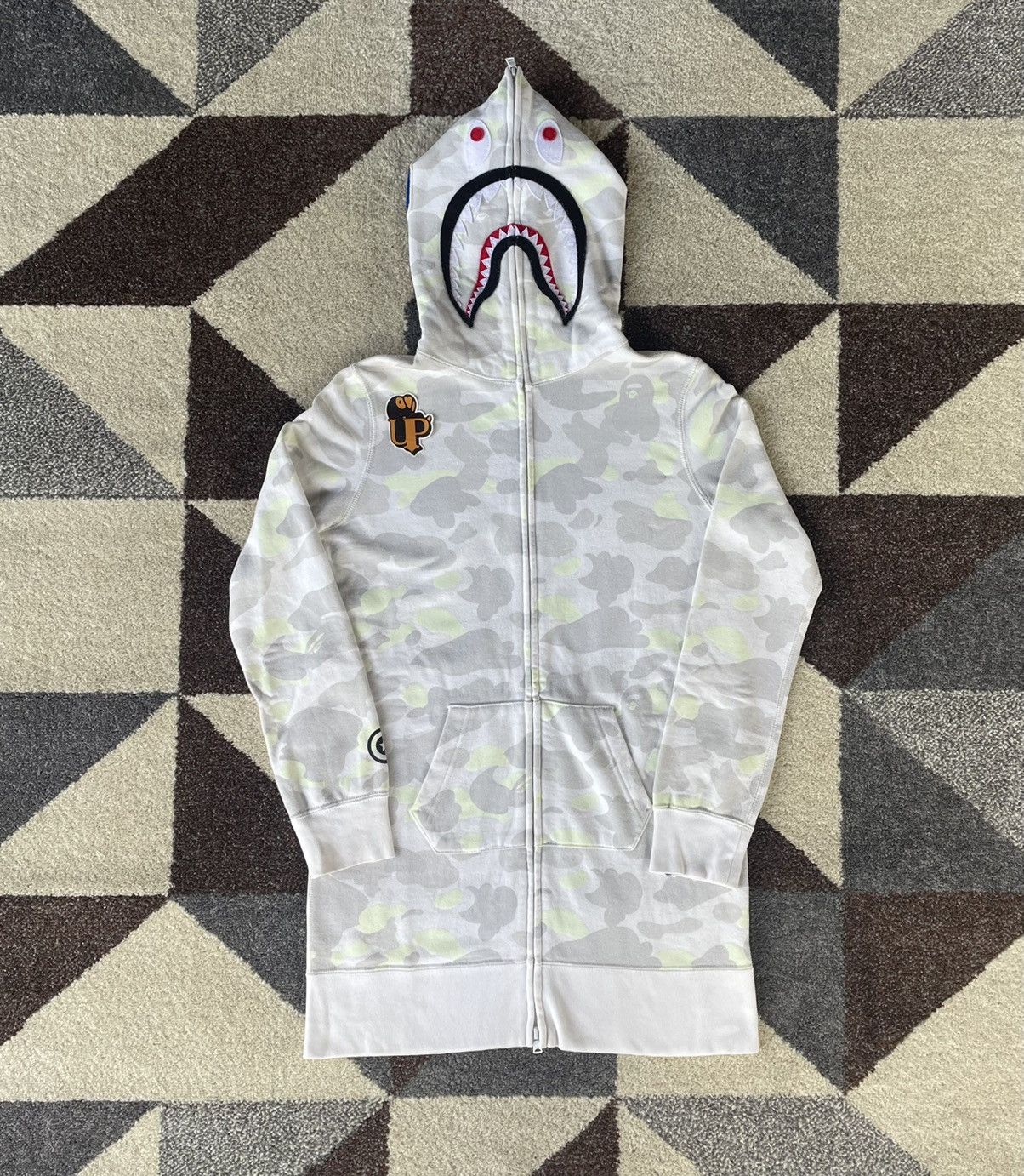 Bape Bape GITD City Camo Shark Fullzip Hoodie Size XS / US 0-2 / IT 36-38 - 1 Thumbnail
