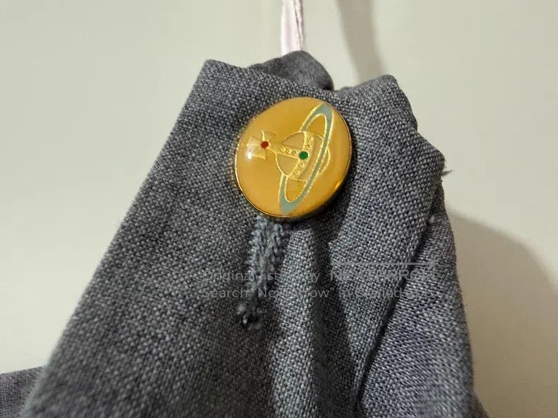 Vivienne Westwood Vivienne Westwood Gray Enamel Button Half Skirt Size 26" / US 2 / IT 38 - 5 Thumbnail