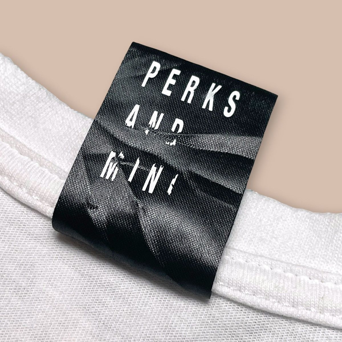 Perks And Mini PERKS and MINI L/S Tee Size US L / EU 52-54 / 3 - 20 Thumbnail