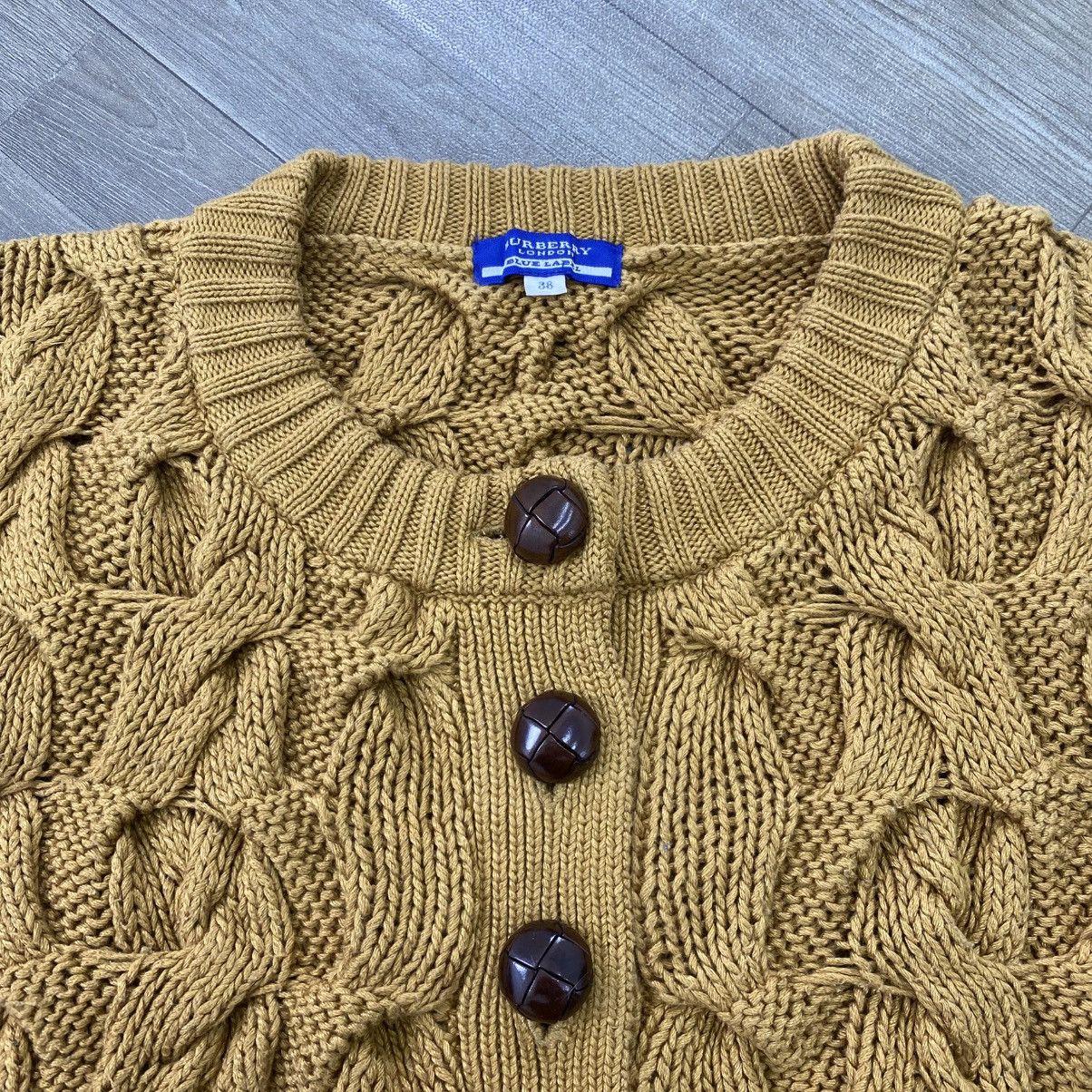 Burberry Vintage Burberry London Blue Label Crop Cable Knit Cardigan Size US S / EU 44-46 / 1 - 3 Thumbnail