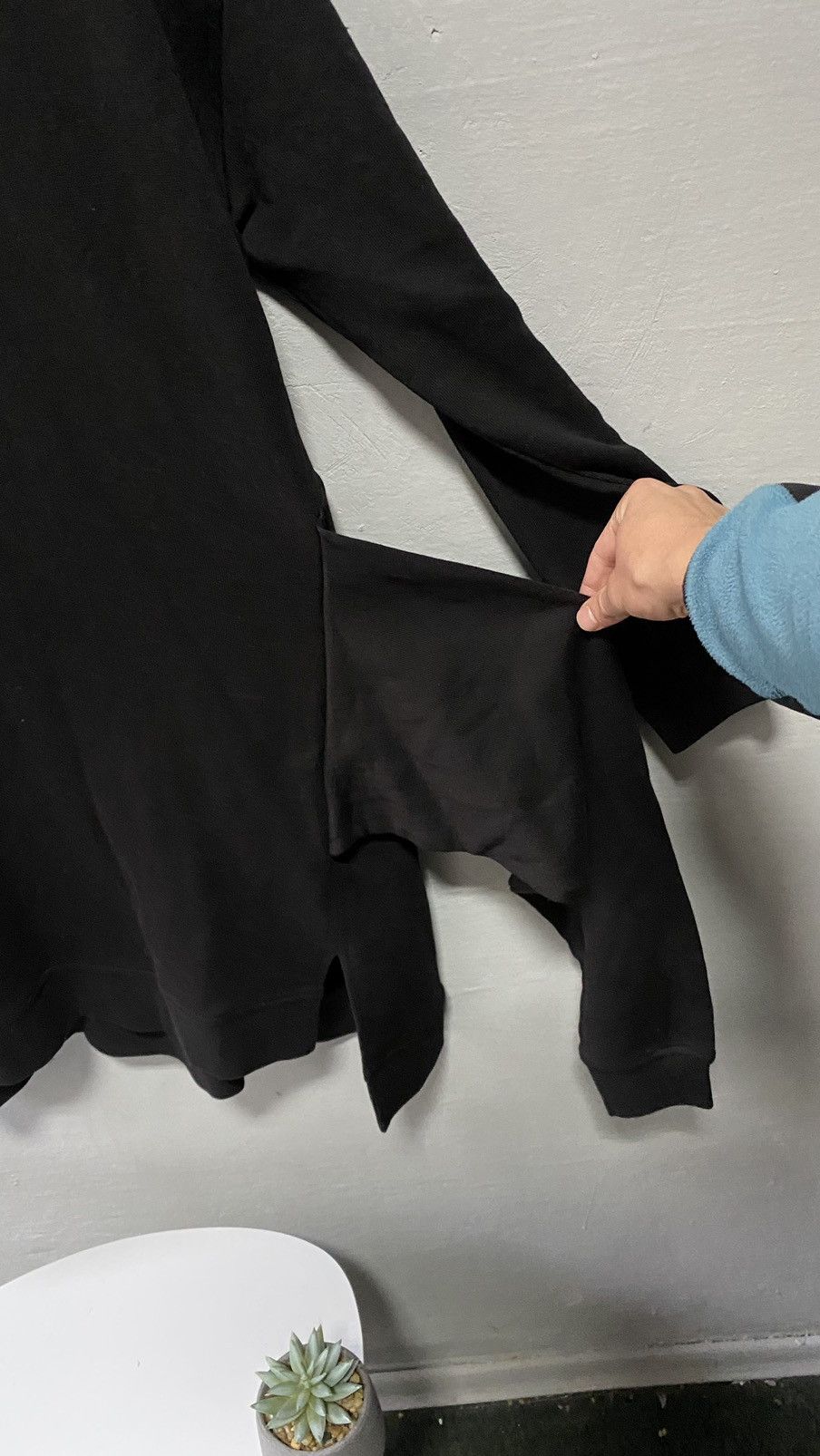 Alexander McQueen McQ Hoodies Black S 2200546991376 Size S / US 4 / IT 40 - 5 Thumbnail