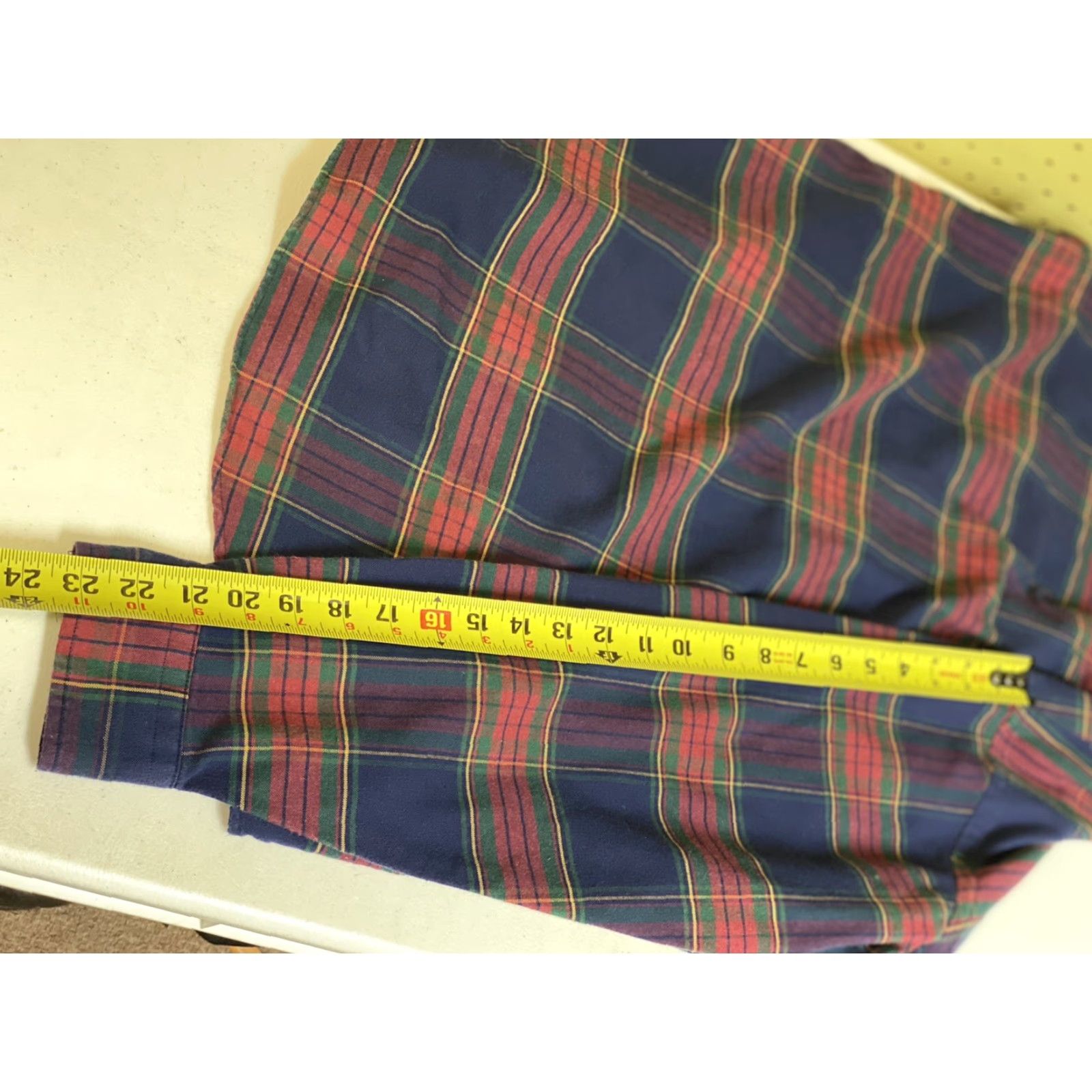Vintage VINTAGE L.L. Bean Mens Button-Down Dress Shirt Size 15.5 32 Plaid Made In USA Size 42R - 6 Thumbnail