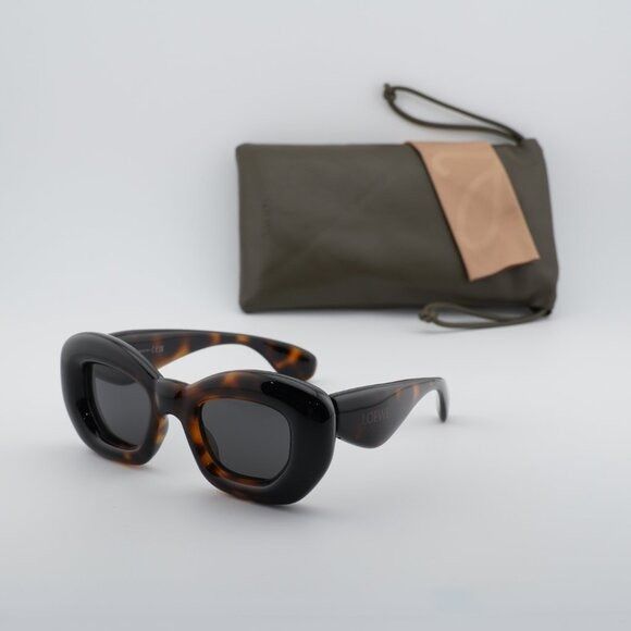 Loewe Loewe LW40117I 52A Sunglasses Dark Havana/Black Cat Eye Size ONE SIZE - 11 Thumbnail