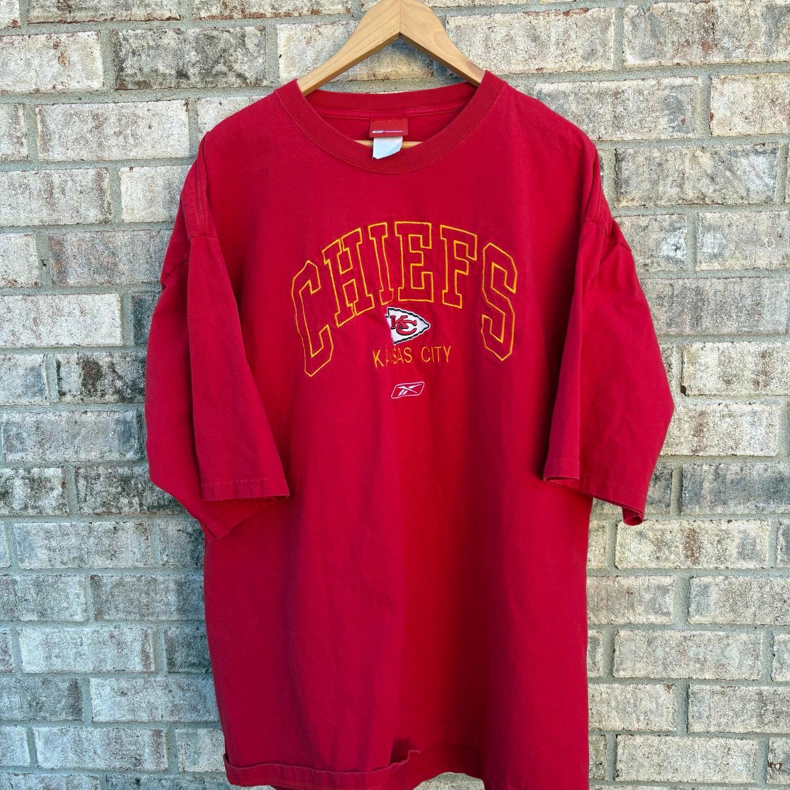 Reebok Vintage 90s Kansas City chiefs tee Size US XL / EU 56 / 4 - 1 Thumbnail