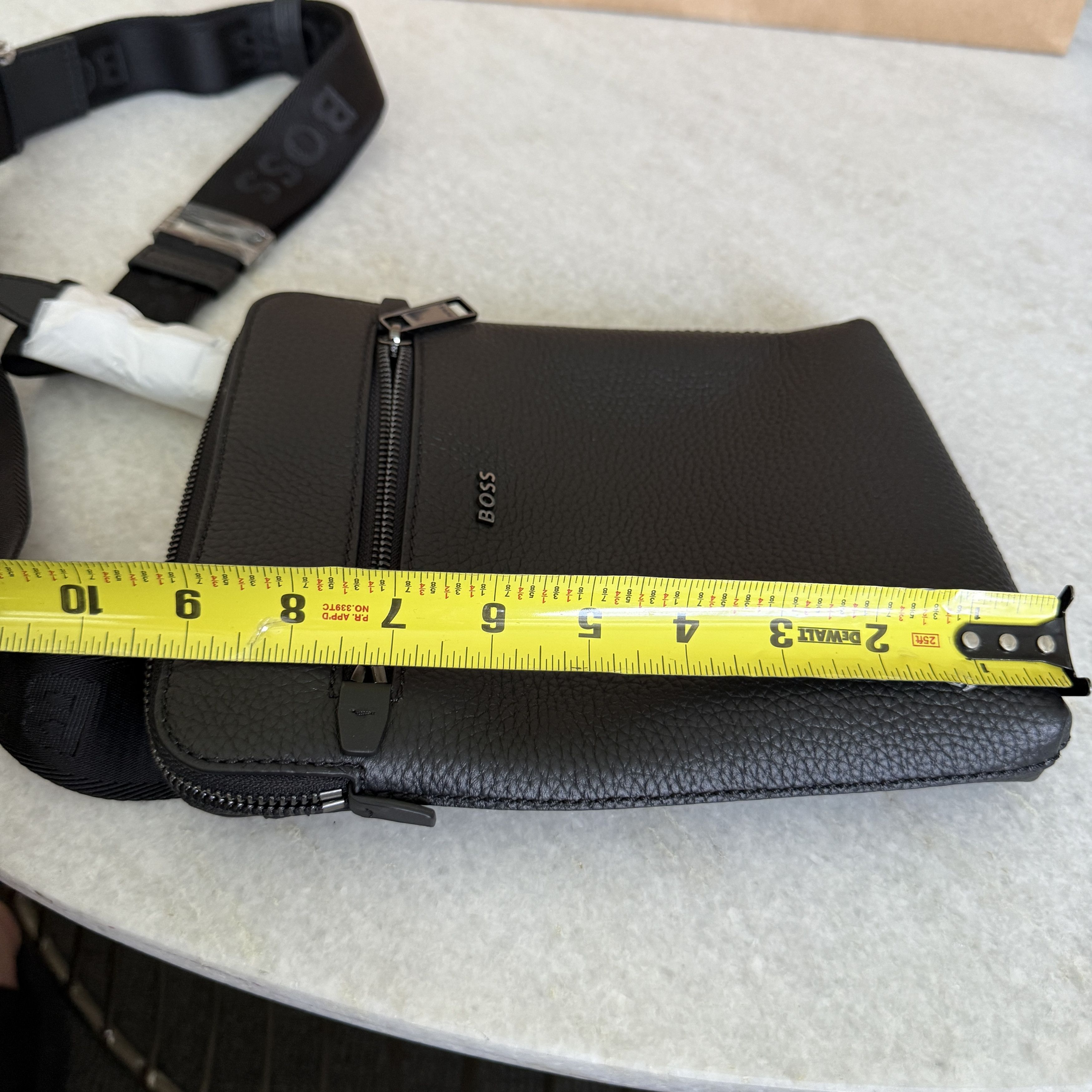 Hugo Boss HUGO BOSS Morval_S All Leather Zip Env_O Bag 50517985 Black Size ONE SIZE - 11 Thumbnail