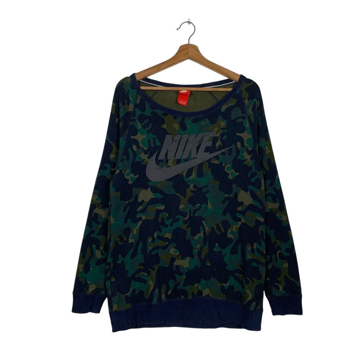 Nike Nike Camo Big Logo Sweatshirt Size S / US 4 / IT 40 - 1 Thumbnail