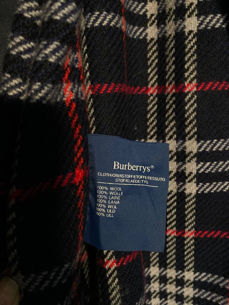 Burberry VINTAGE BURBERRY'S LONDON NAVY TRENCH COAT Size US L / EU 52-54 / 3 - 8 Thumbnail