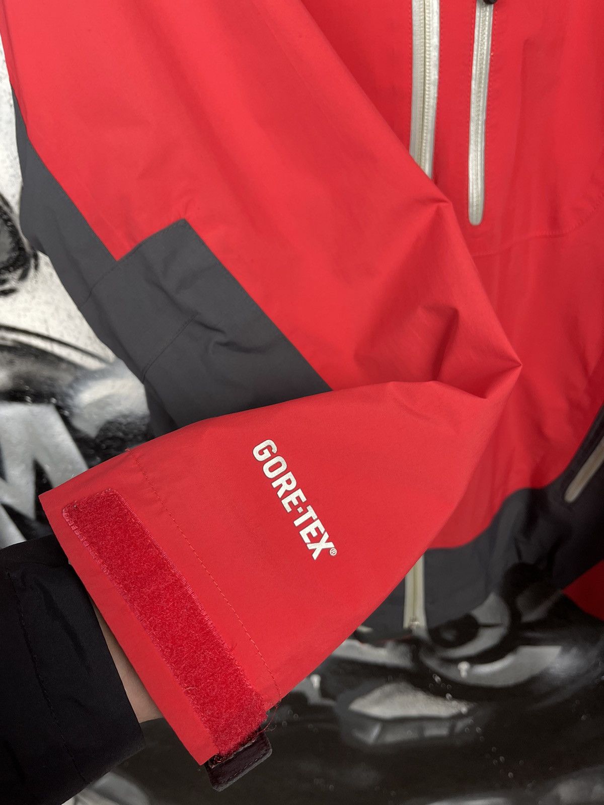 Berghaus Berghaus Gore-Tex Outdoor Red Full Zip Jacket Men’s Size L Size US L / EU 52-54 / 3 - 6 Thumbnail