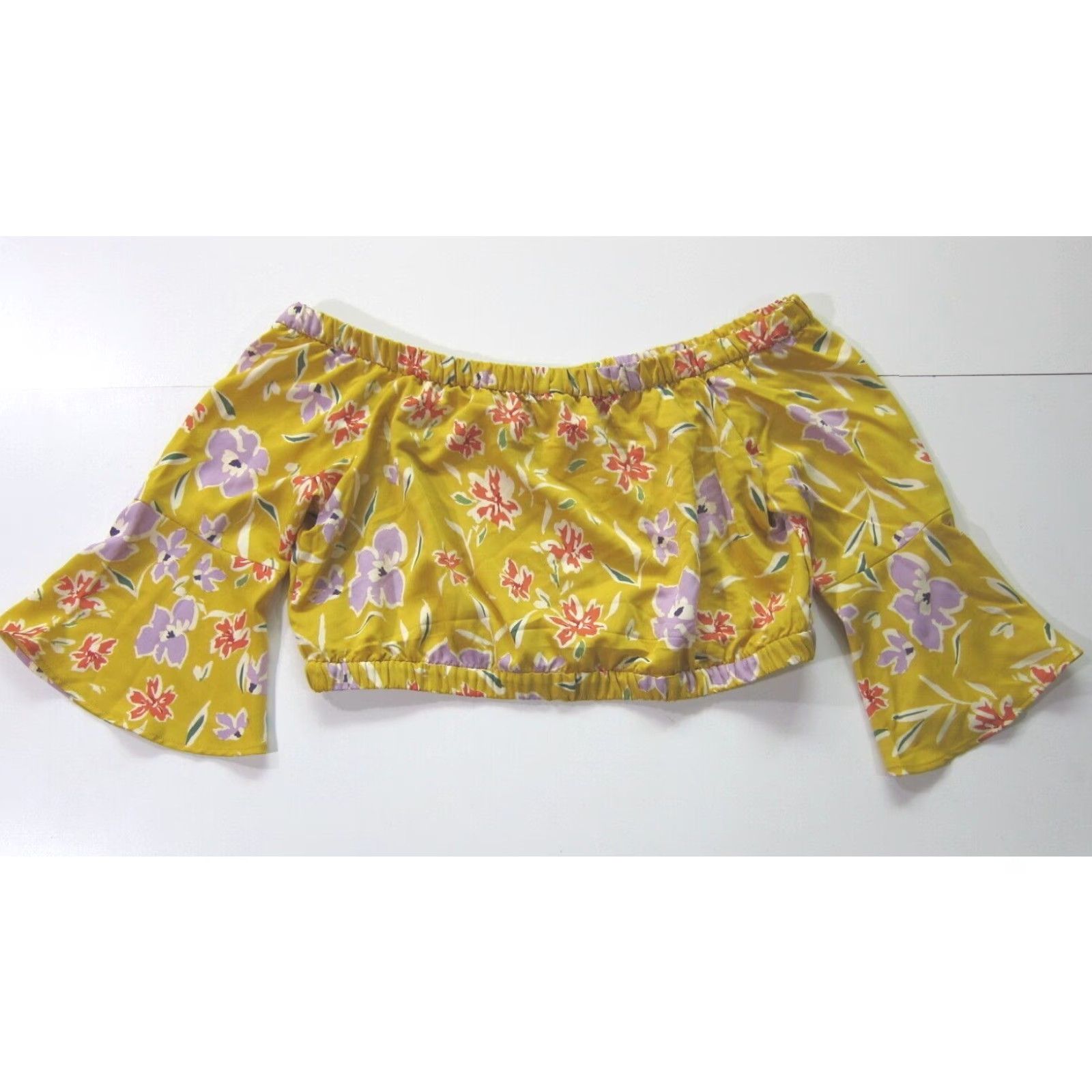 BCBGeneration BCBG Generation Yellow Pink Purple Floral Off Shoulder Crop Blouse Women Large Size L / US 10 / IT 46 - 2 Thumbnail