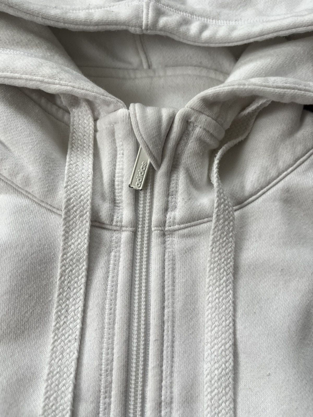 Adidas Vintage 00s Adidas Zip Up Hoodie White Skull Graffiti Print Size US S / EU 44-46 / 1 - 9 Thumbnail