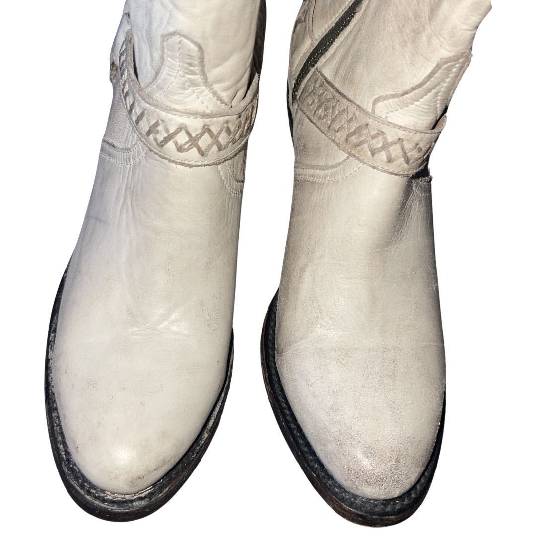 Lucchese Ani Distressed Harness Western Ankle Stud Cowgirl Bootie 7 Size US 7 / IT 37 - 7 Thumbnail