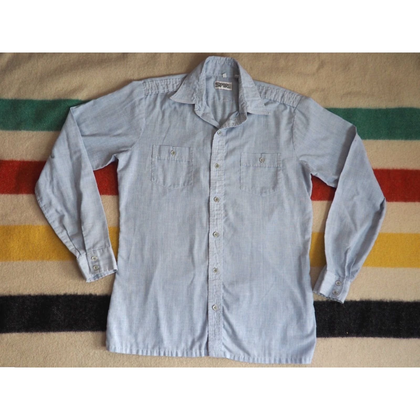 Vintage VTG 70s Spire California Blue Chambray Polycotton Shirt Men LT Long Sleeve Pocket Button Size US L / EU 52-54 / 3 - 2 Thumbnail