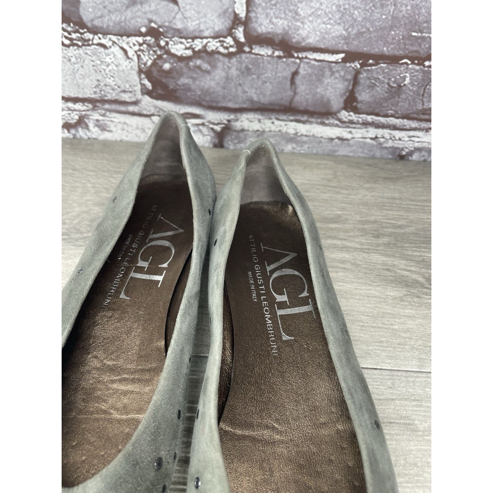 AGLINI AGL Grommet Gray Suede Leather Studded Pointed Toe Flats Wom Size US 7.5 / IT 37.5 - 12 Thumbnail