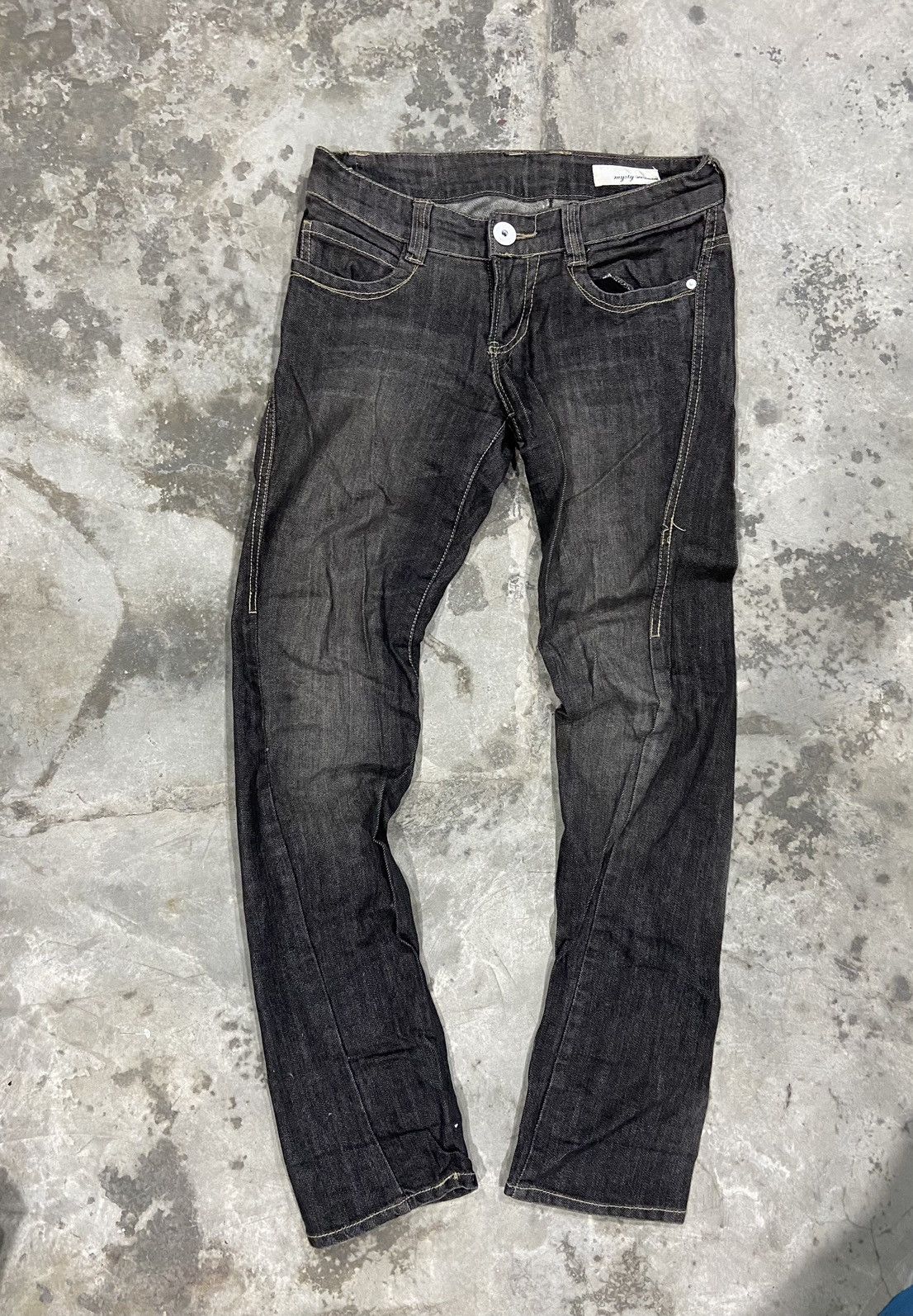 Mystery women jeans flare