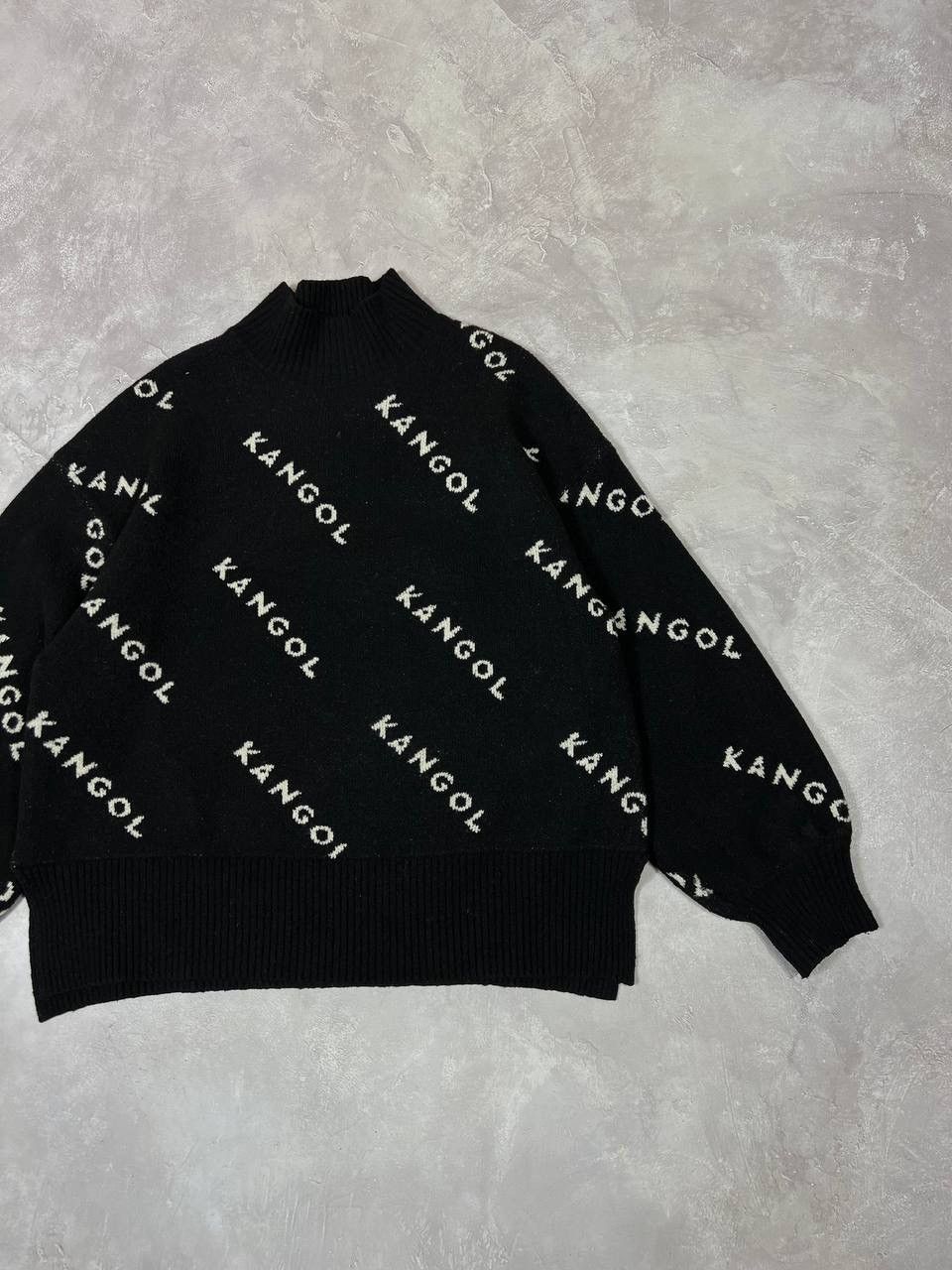 H&M × Kangol Vintage Kangol H&M Monogram Sweater Size M / US 6-8 / IT 42-44 - 4 Thumbnail