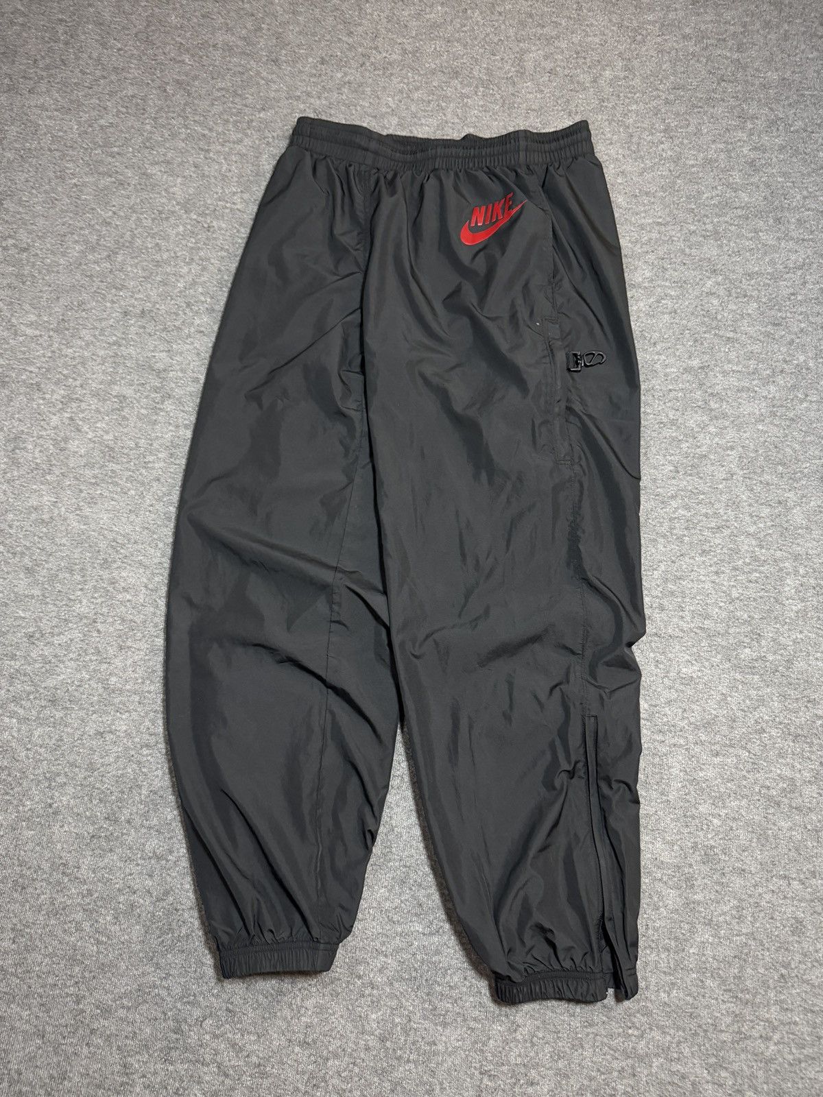 Nike Vintage Nike track pants streetwear XL packable pocket Y2K Size US 36 / EU 52 - 1 Thumbnail