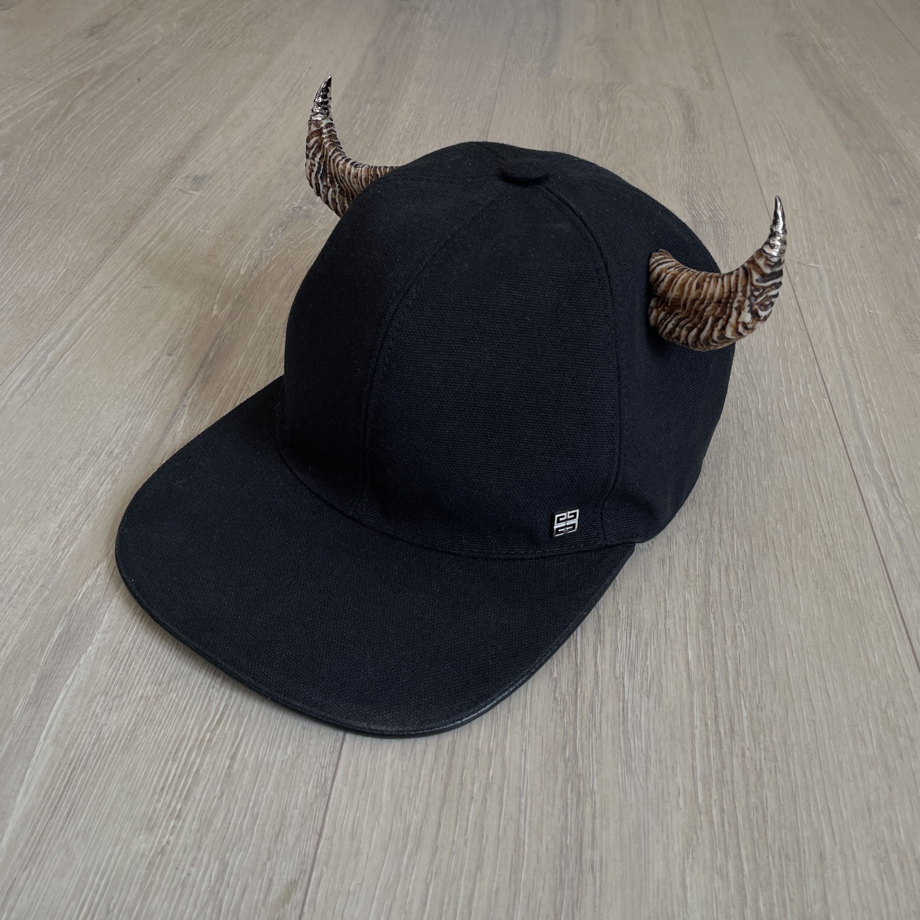 Bucket Hat Givenchy Horn Cap Canvas Cap Baseball Cap Givenchy Hat 