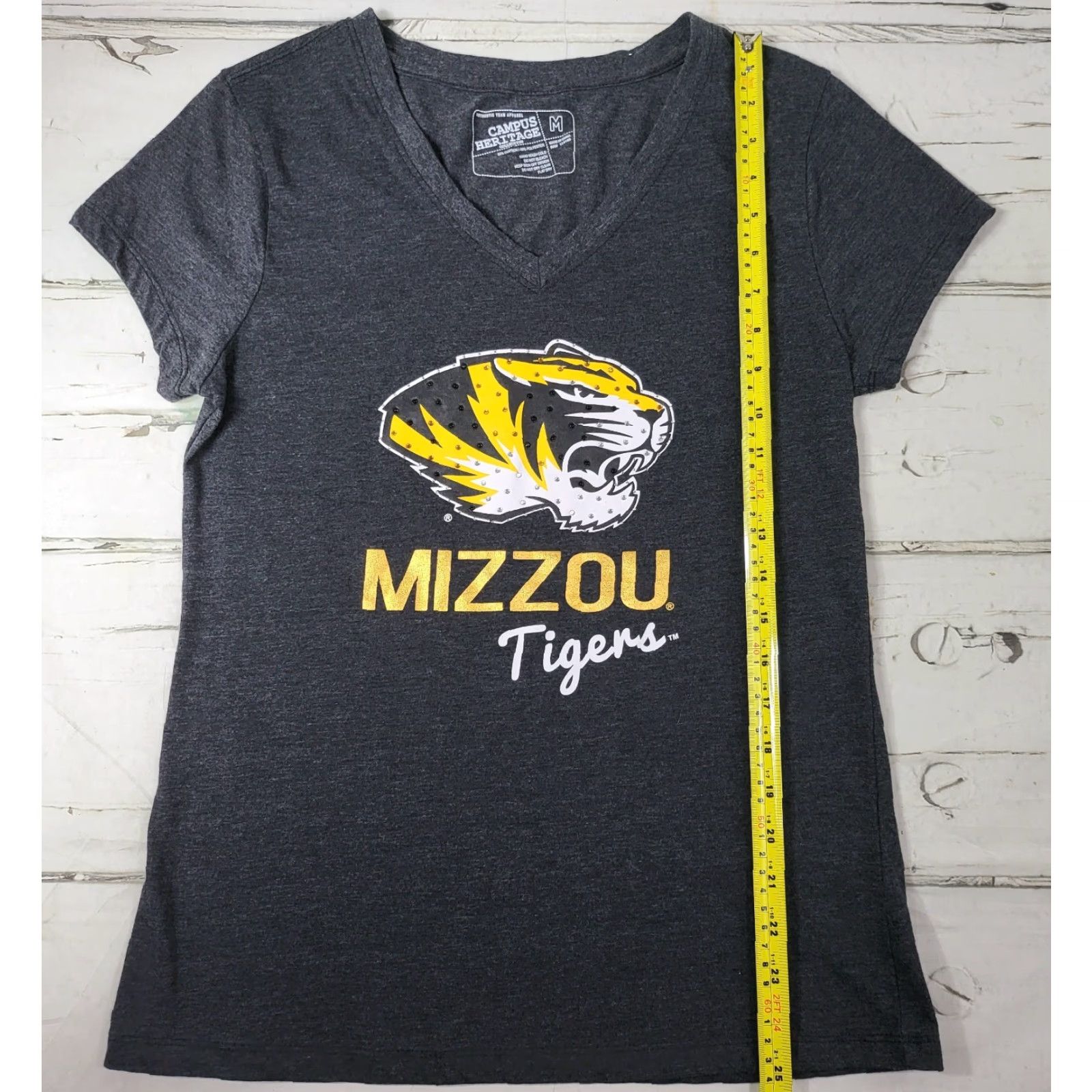 Vintage VINTAGE Campus Heritage Mizzou Tigers V-Neck T-Shirt Womens M Gray EUC Size M / US 6-8 / IT 42-44 - 5 Thumbnail