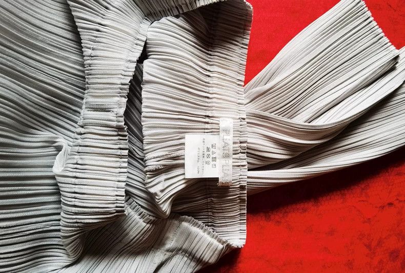 Issey Miyake issey miyake size:3 Light grey pleated pants 2505-Nextarro Size US 26 / EU 42 - 2 Thumbnail