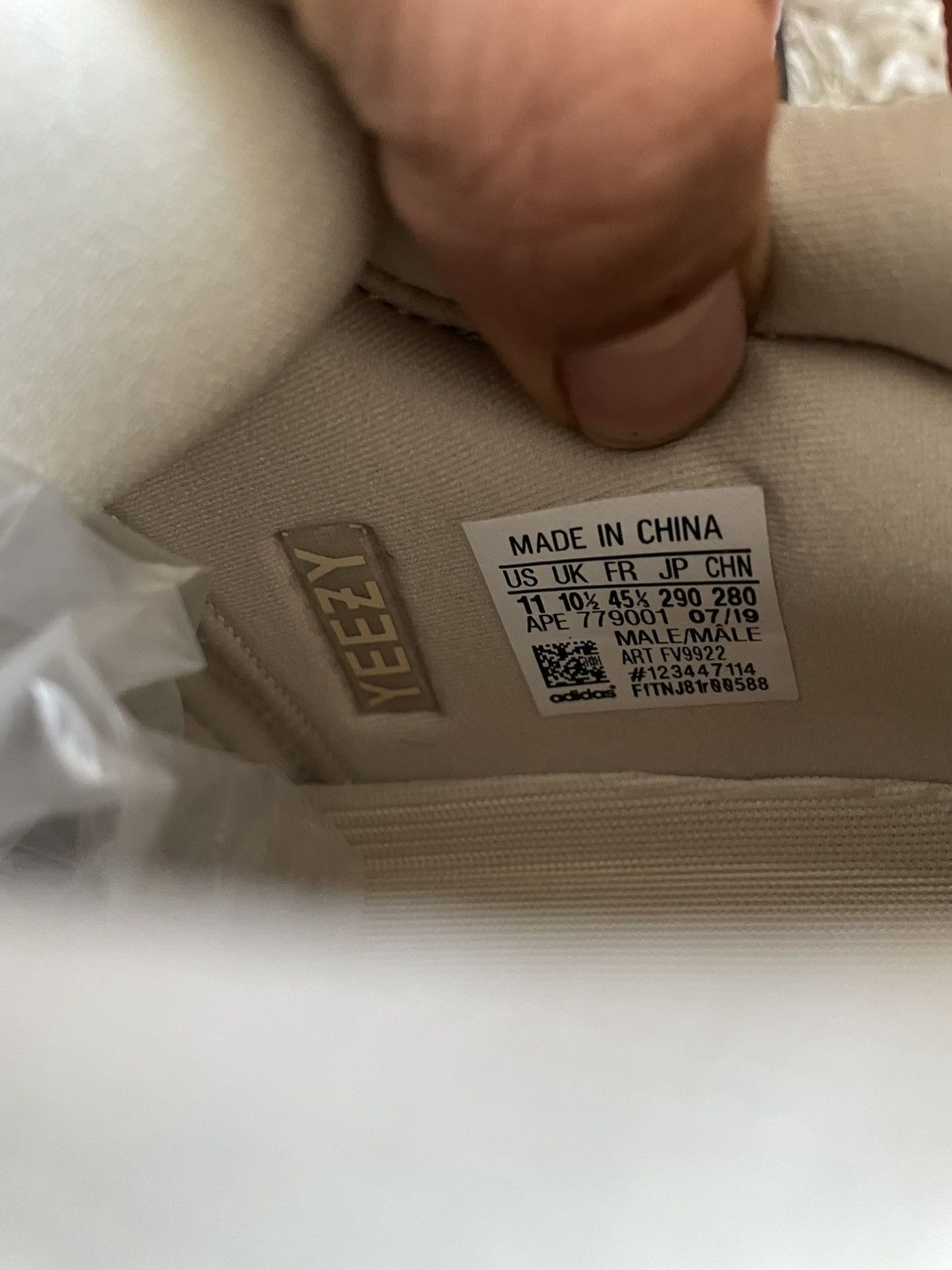 Yeezy Adidas Yeezy Boost 700 Magnet Size US 11 / EU 44 - 7 Thumbnail