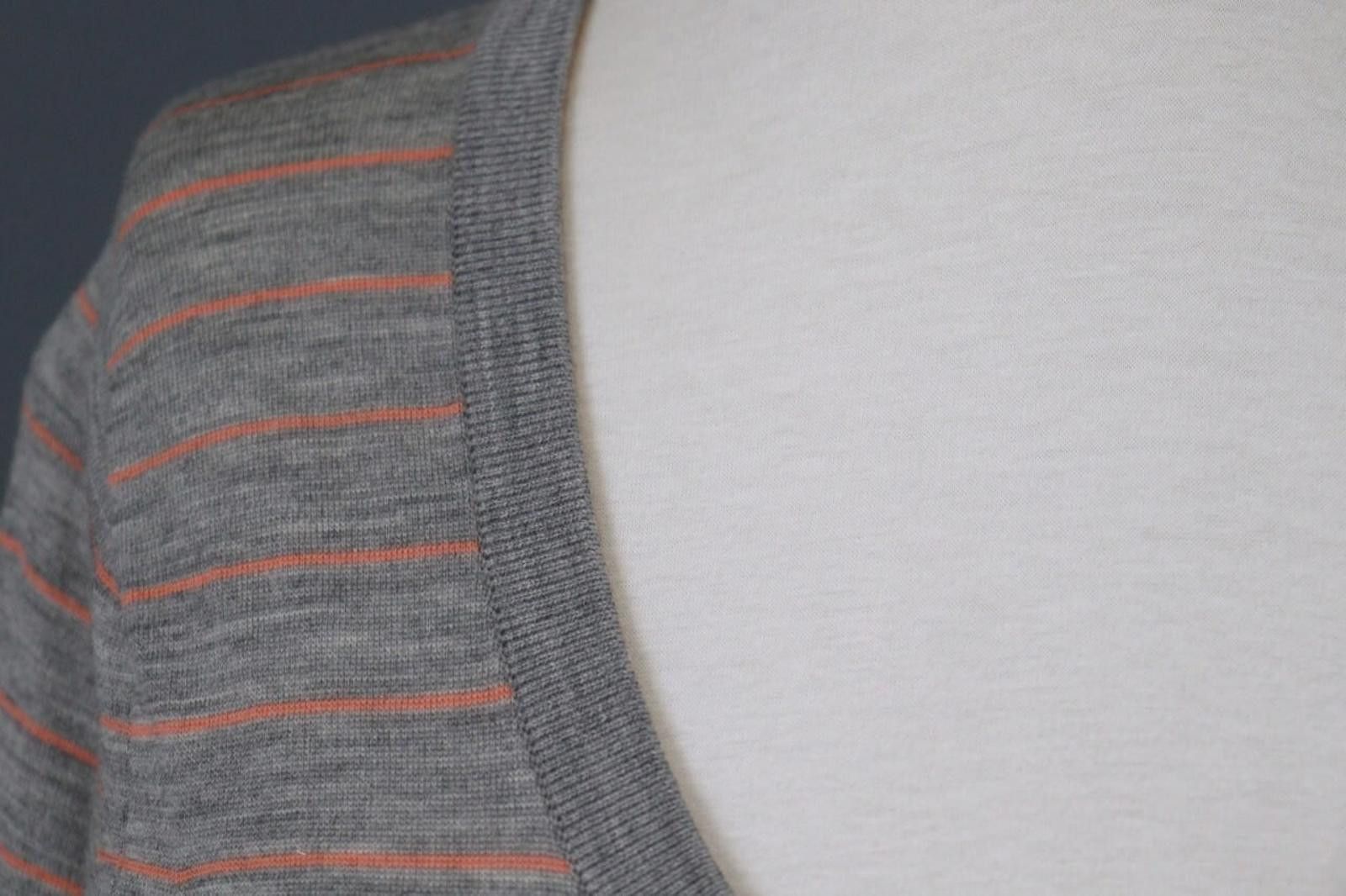 Icebreaker Icebreaker Gray Striped Wool Pullover Knit Top Size S Size S / US 4 / IT 40 - 7 Thumbnail