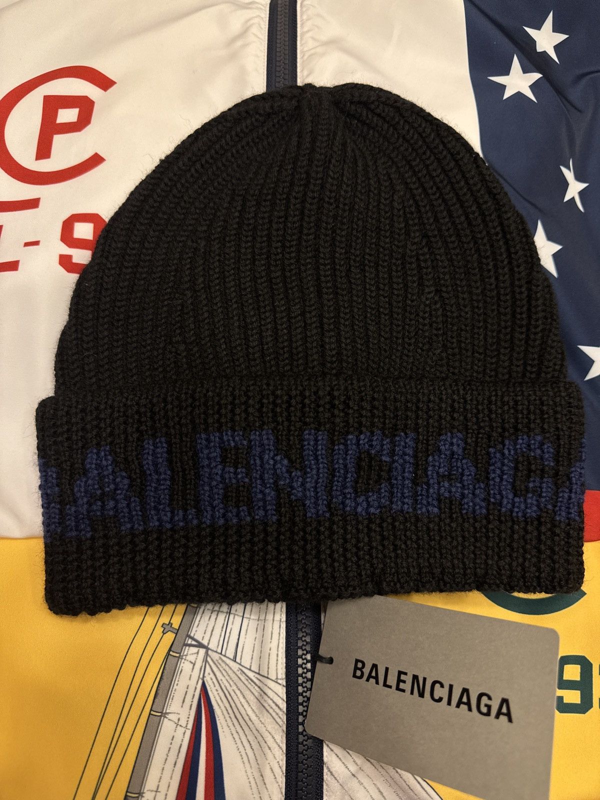 balenciaga ビーニー 新色【BALENCIAGA】バレンシアガ ロゴ ニット帽 ニットキャップ