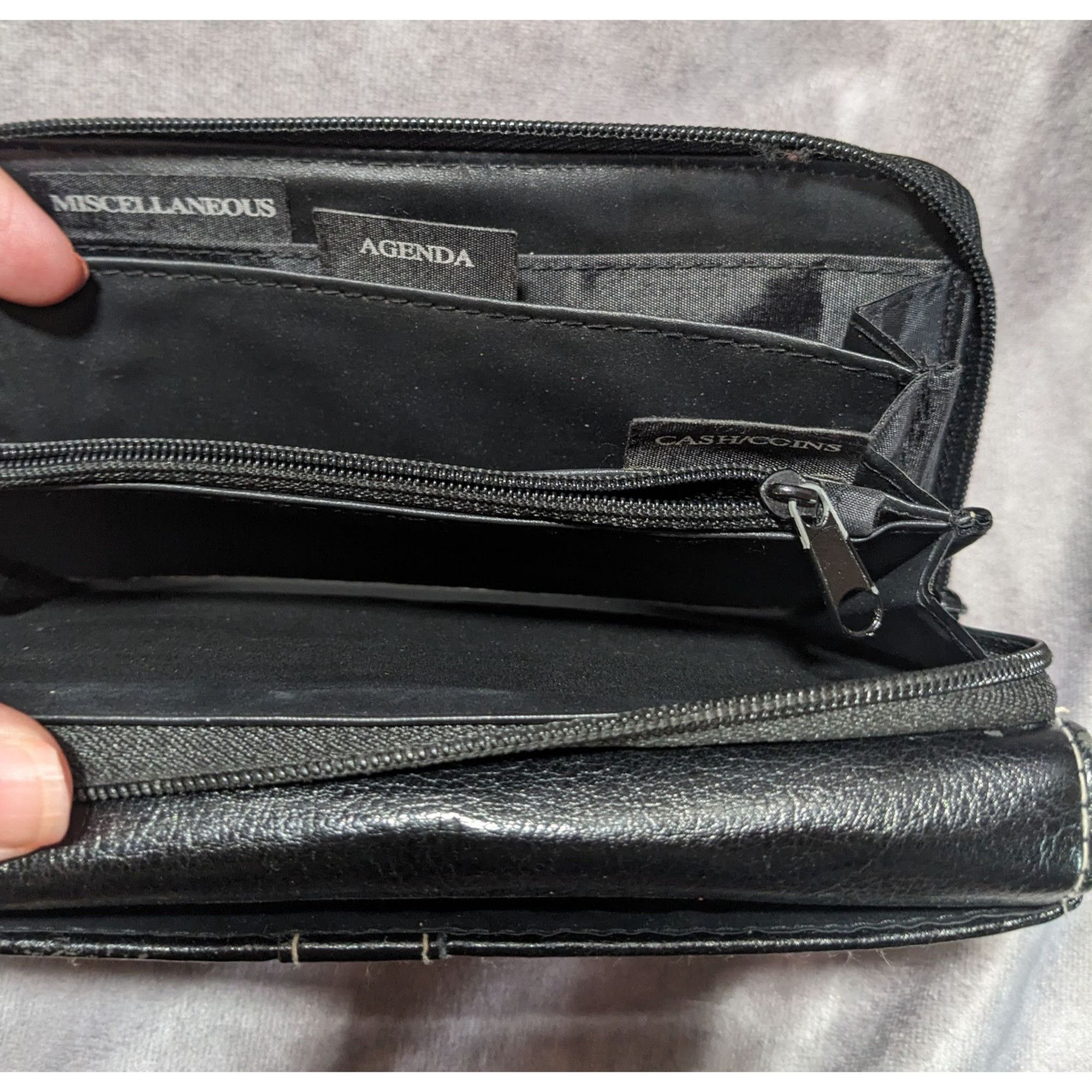 Other Black Trifold Wallet Size ONE SIZE - 9 Thumbnail